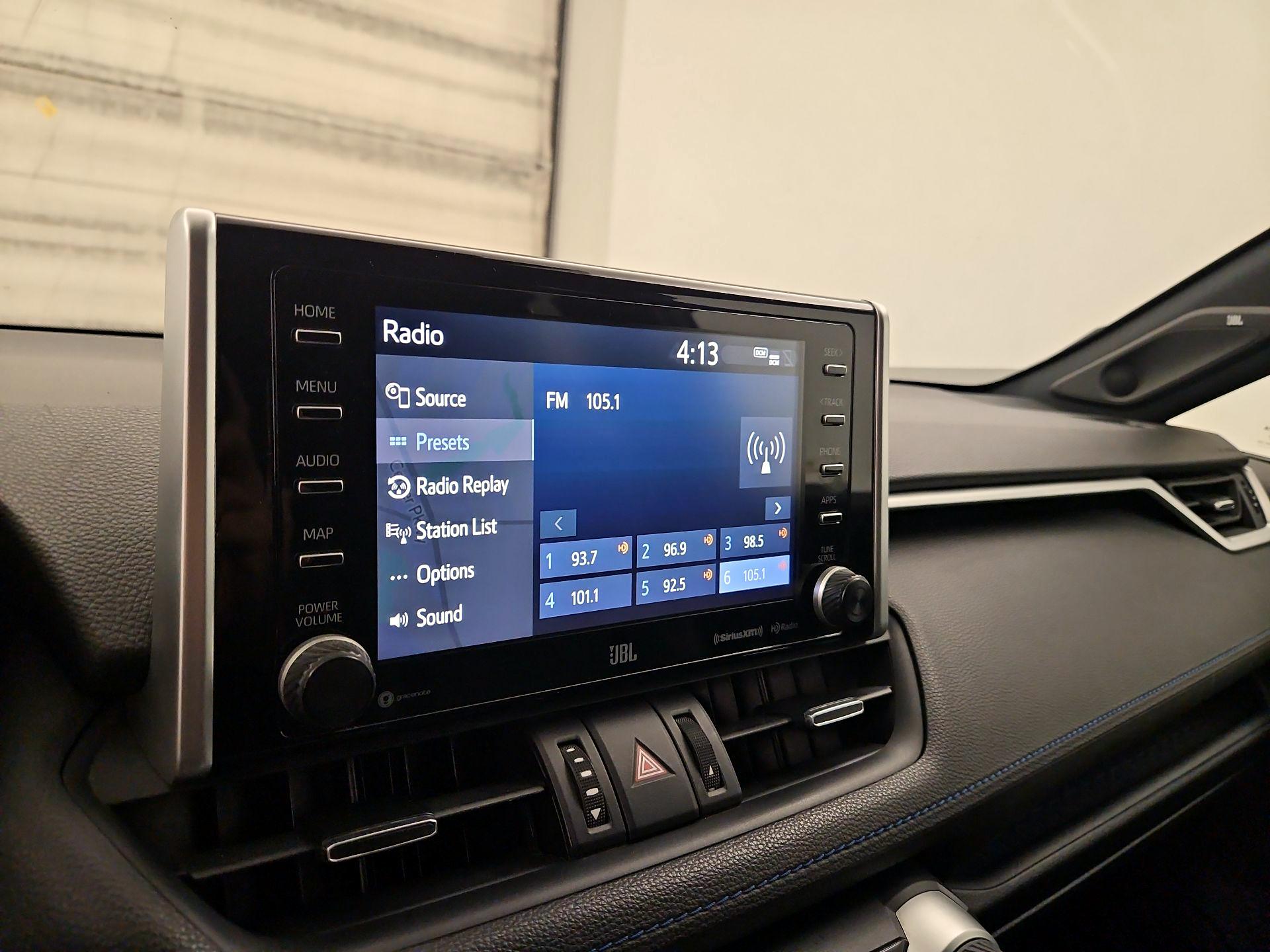 Thumbnail: 2021 Toyota RAV4 - 16