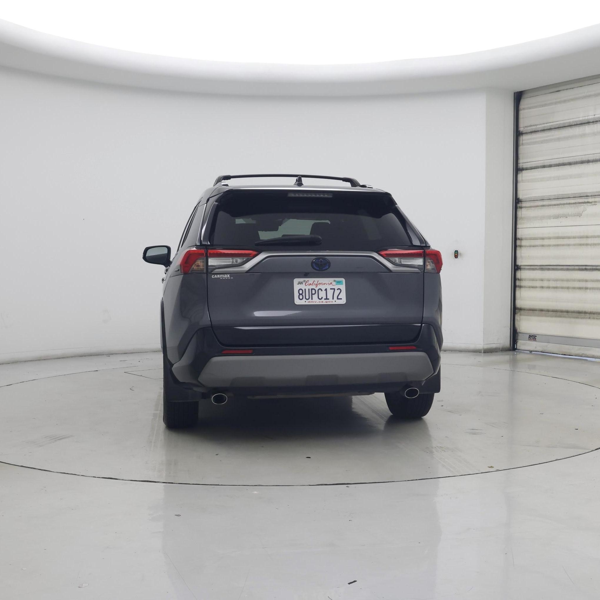 Thumbnail: 2021 Toyota RAV4 - 6