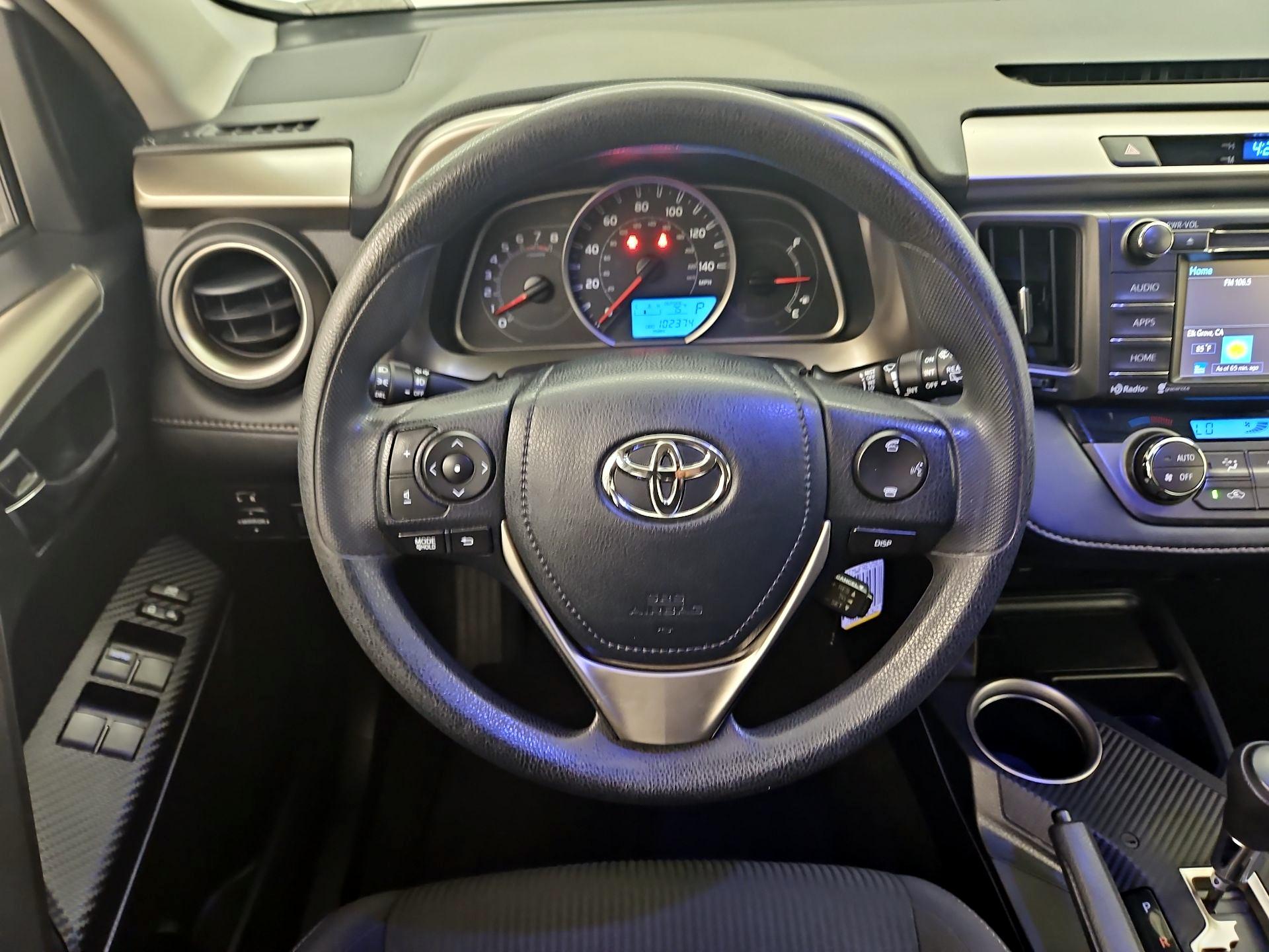 Thumbnail: 2014 Toyota RAV4 - 10