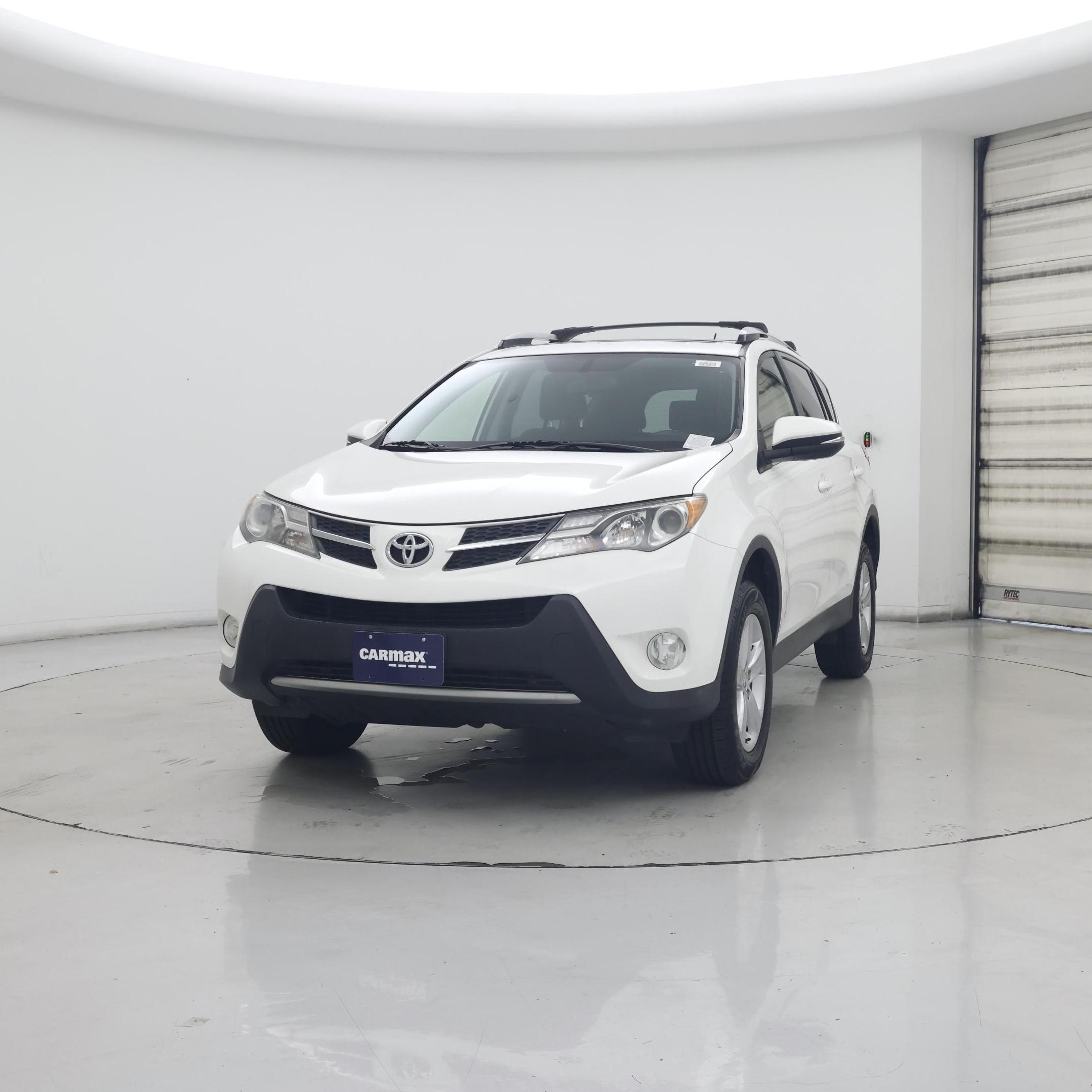 Thumbnail: 2014 Toyota RAV4 - 4