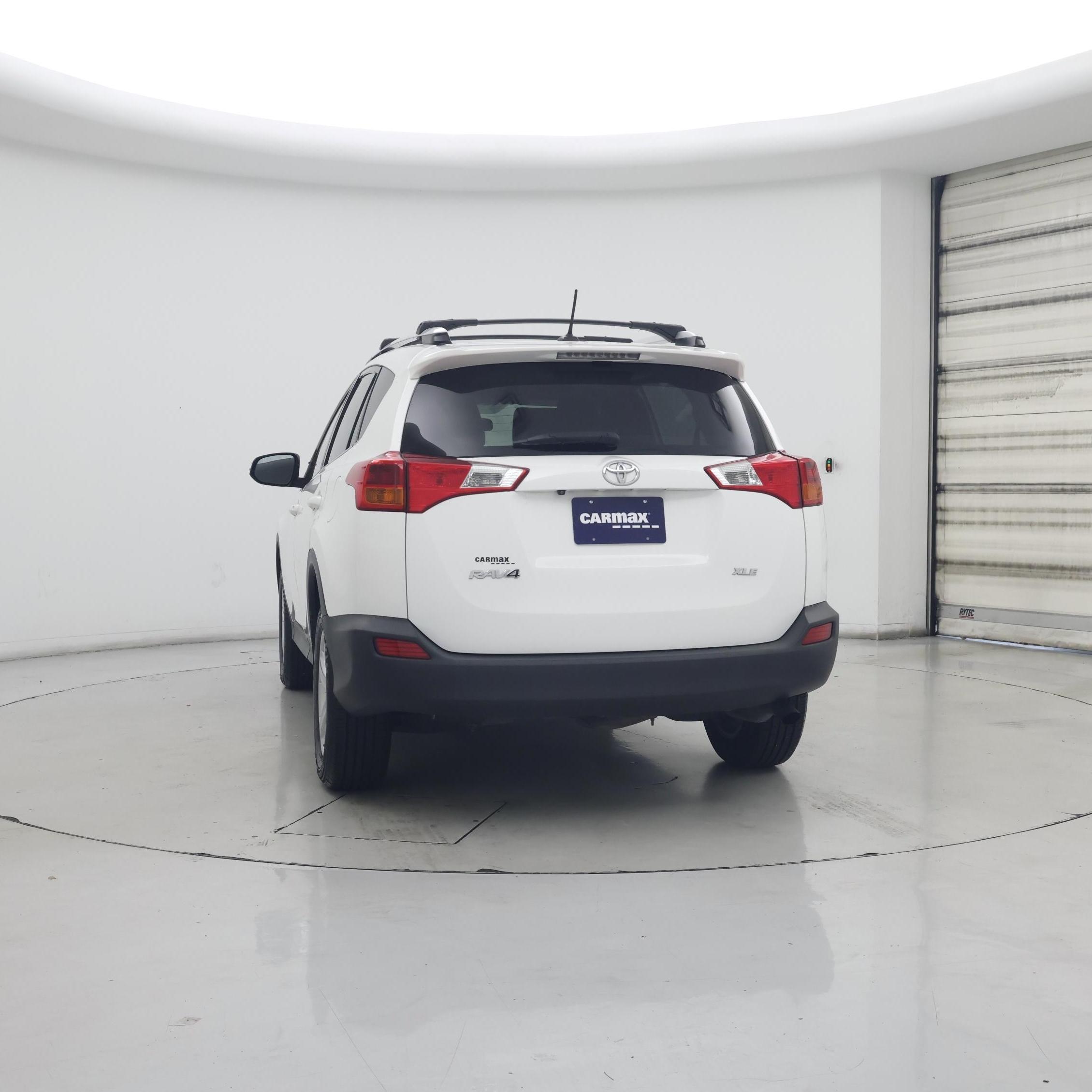 Thumbnail: 2014 Toyota RAV4 - 6