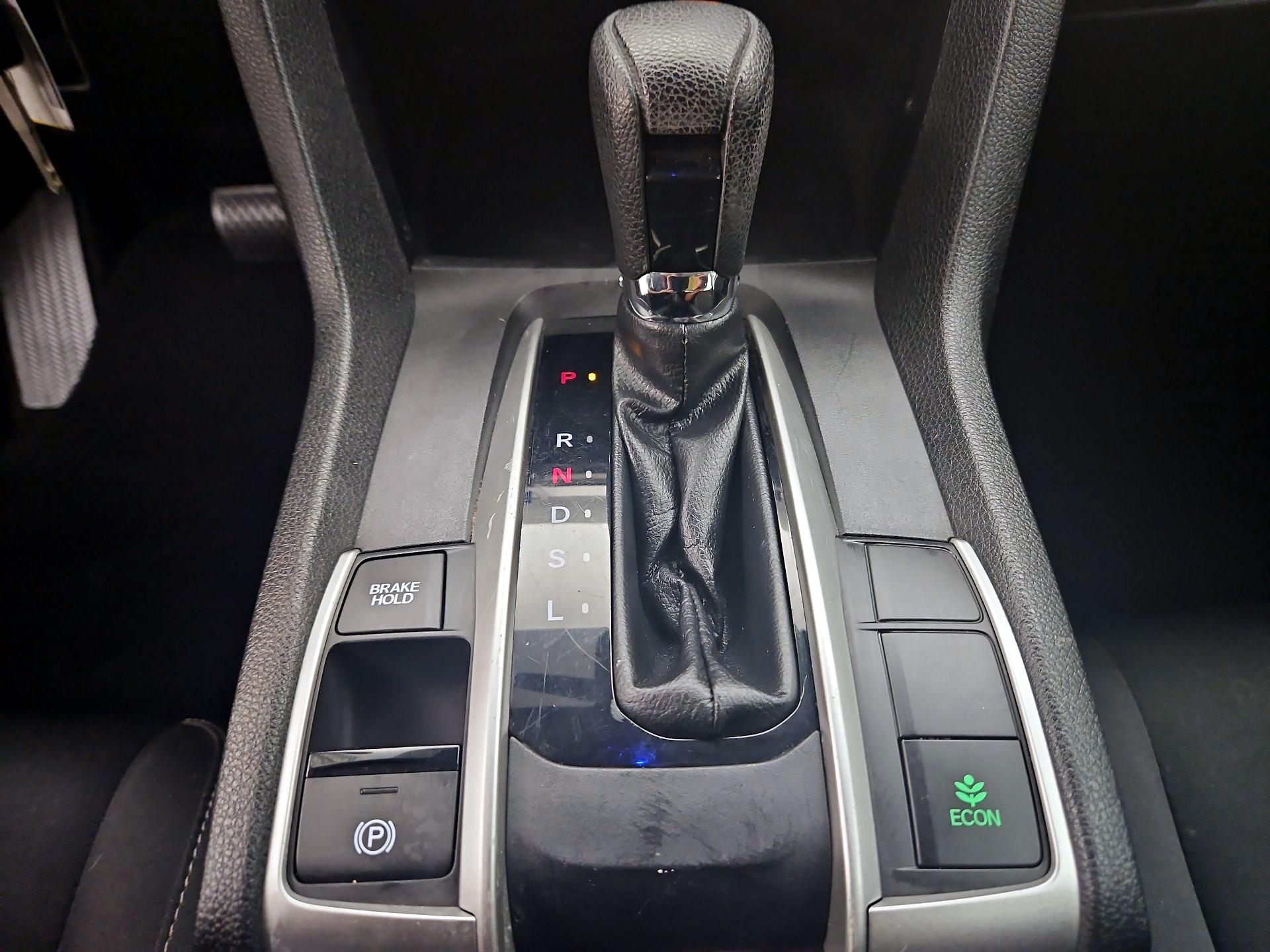 Thumbnail: 2019 Honda Civic - 17