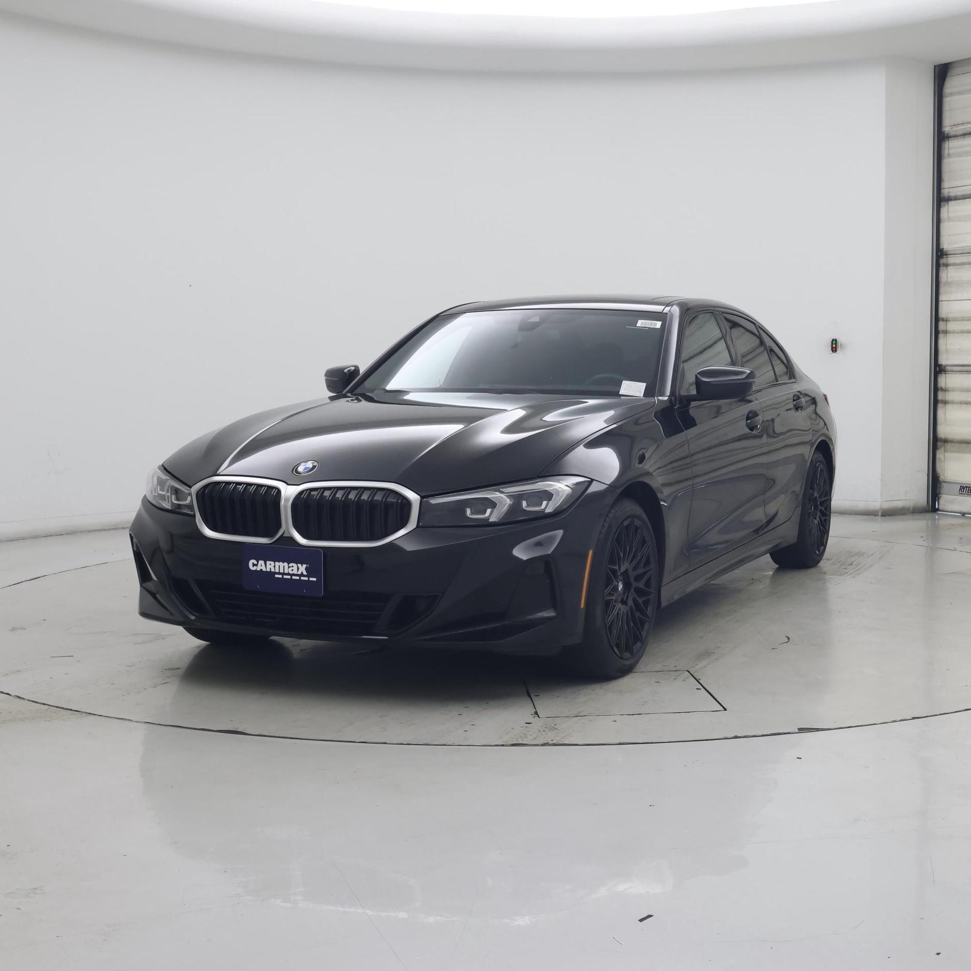Thumbnail: 2023 BMW 3 Series - 4