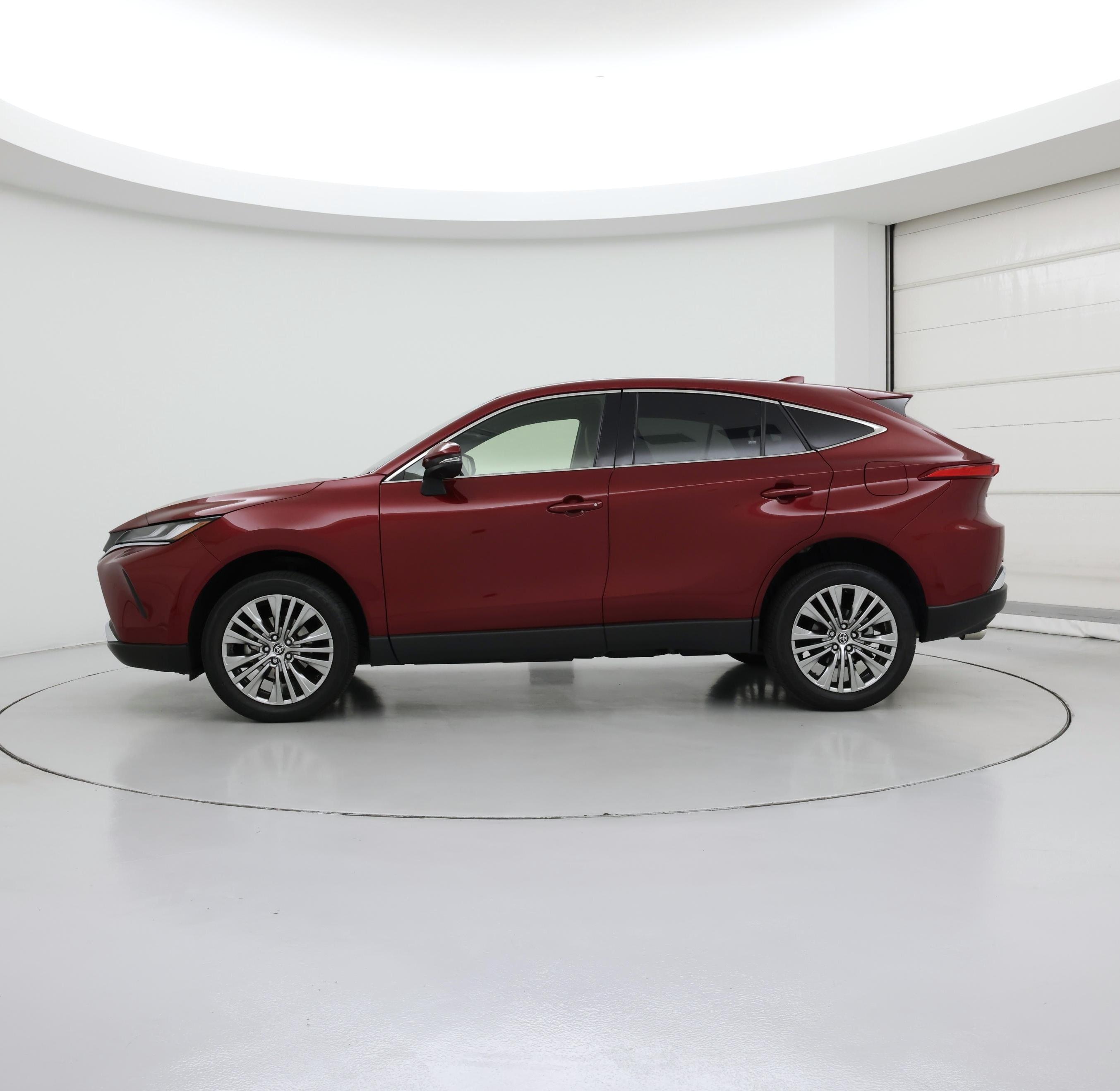 Thumbnail: 2022 Toyota Venza - 3
