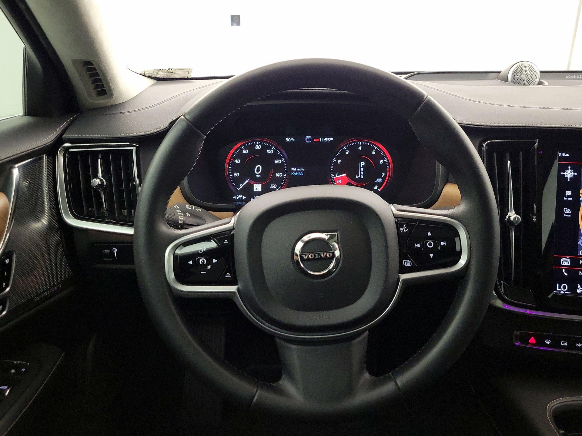 Thumbnail: 2018 Volvo S90 - 10