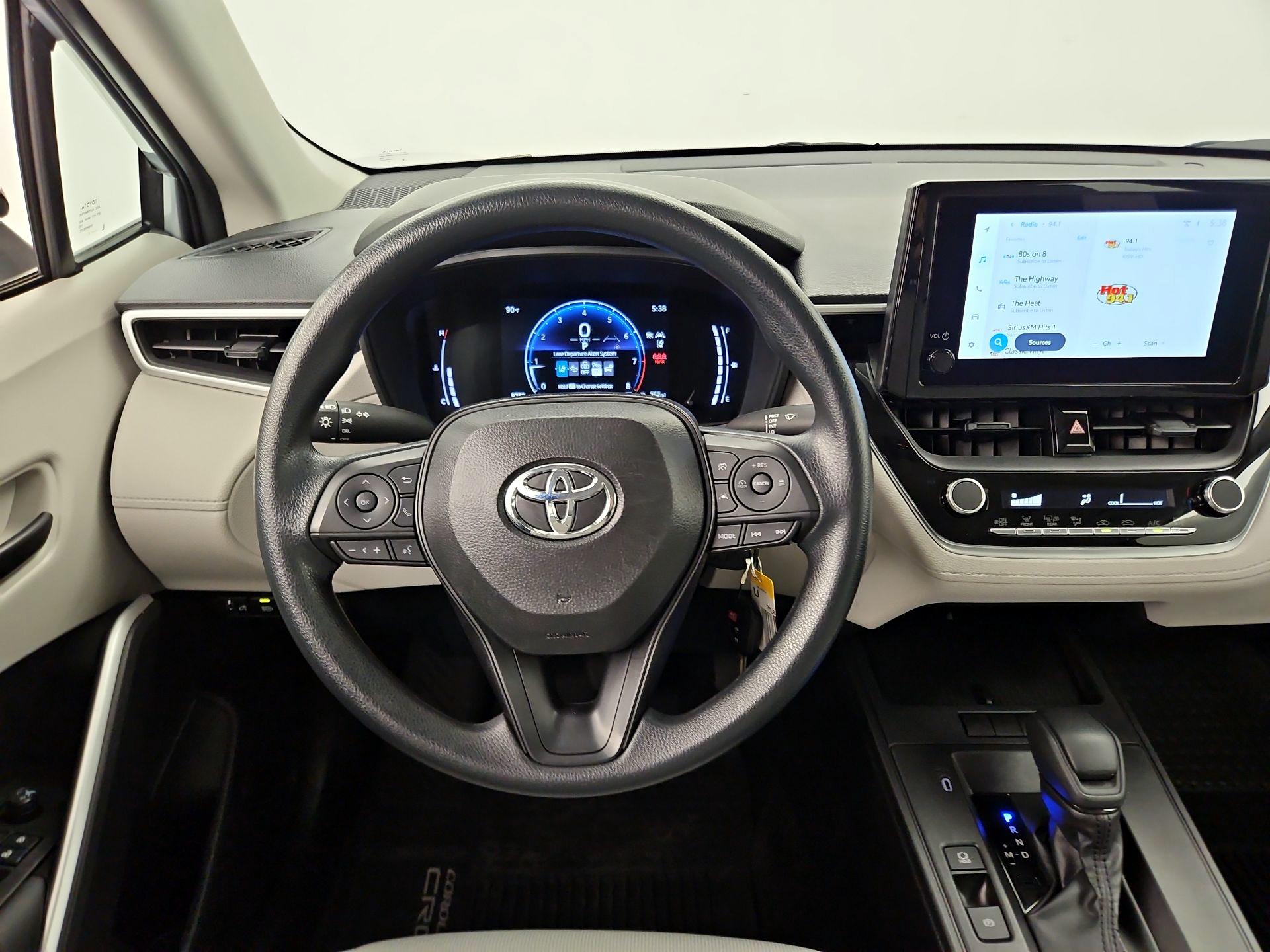 Thumbnail: 2026 Toyota Corolla Cross - 10