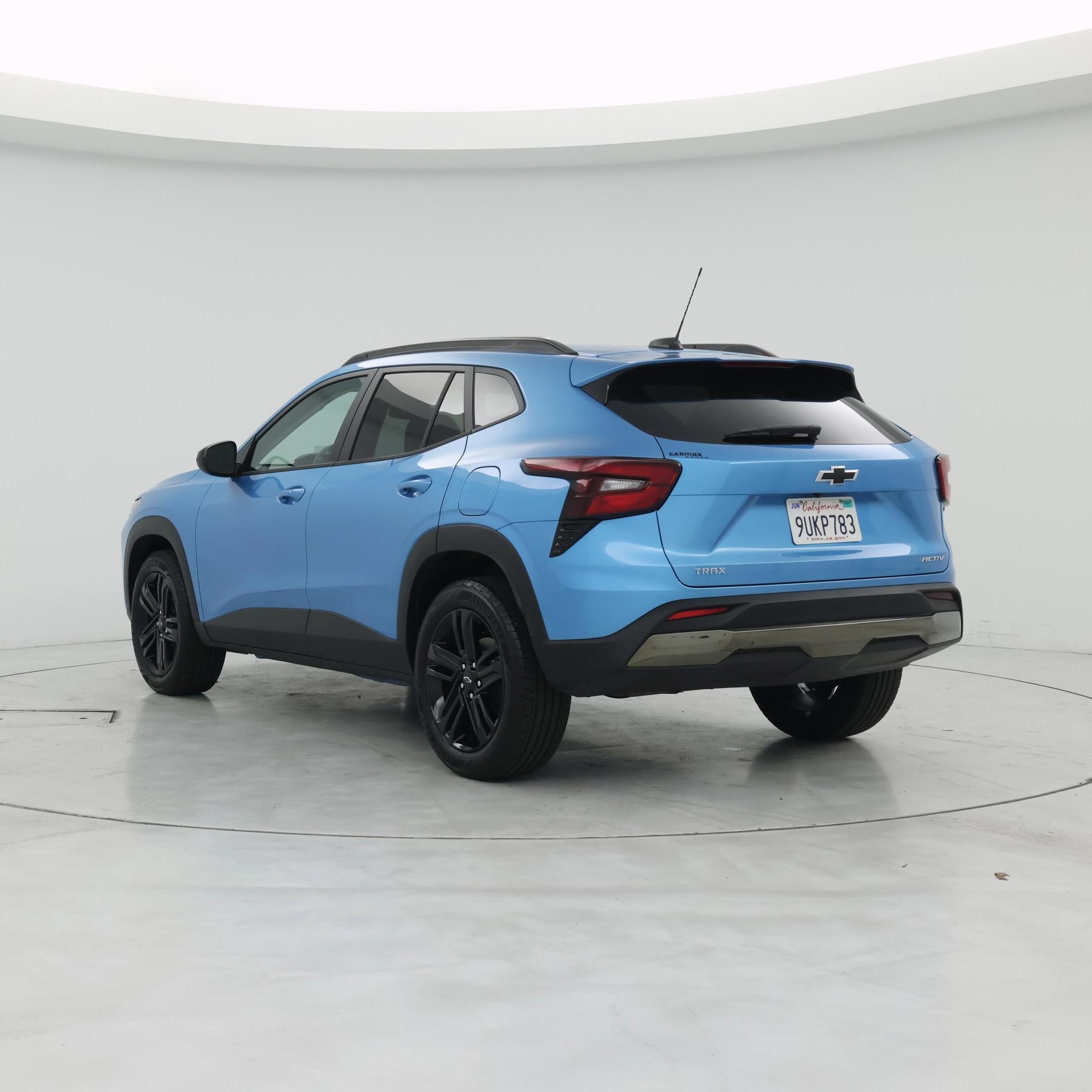 Thumbnail: 2025 Chevrolet Trax - 2