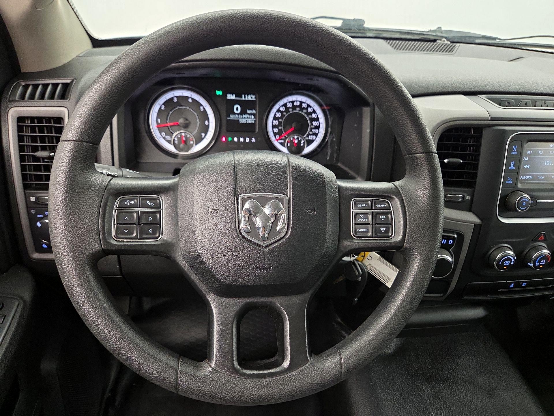 Thumbnail: 2023 RAM 1500 Classic - 10