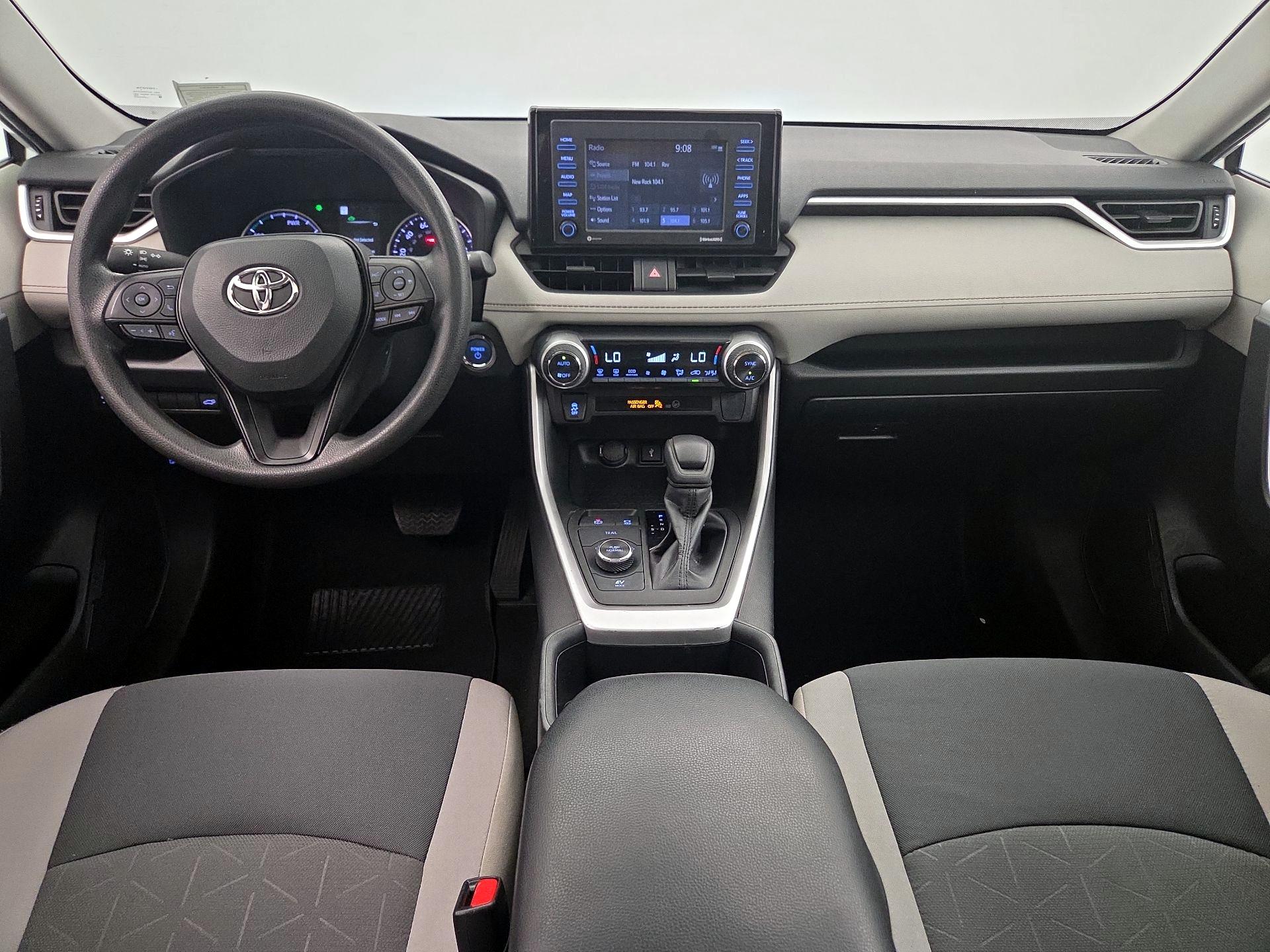 Thumbnail: 2022 Toyota RAV4 - 9