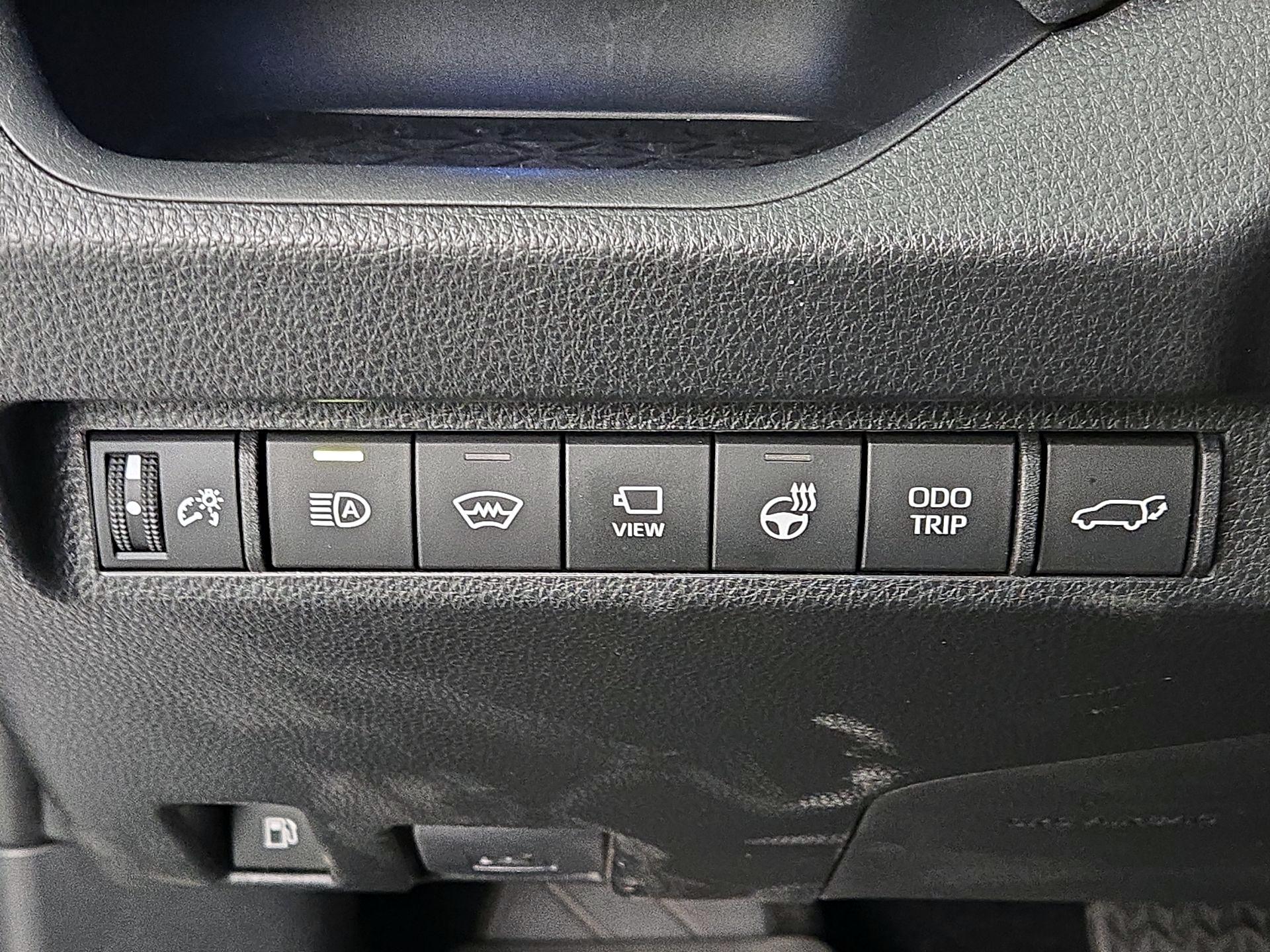Thumbnail: 2024 Toyota RAV4 - 13