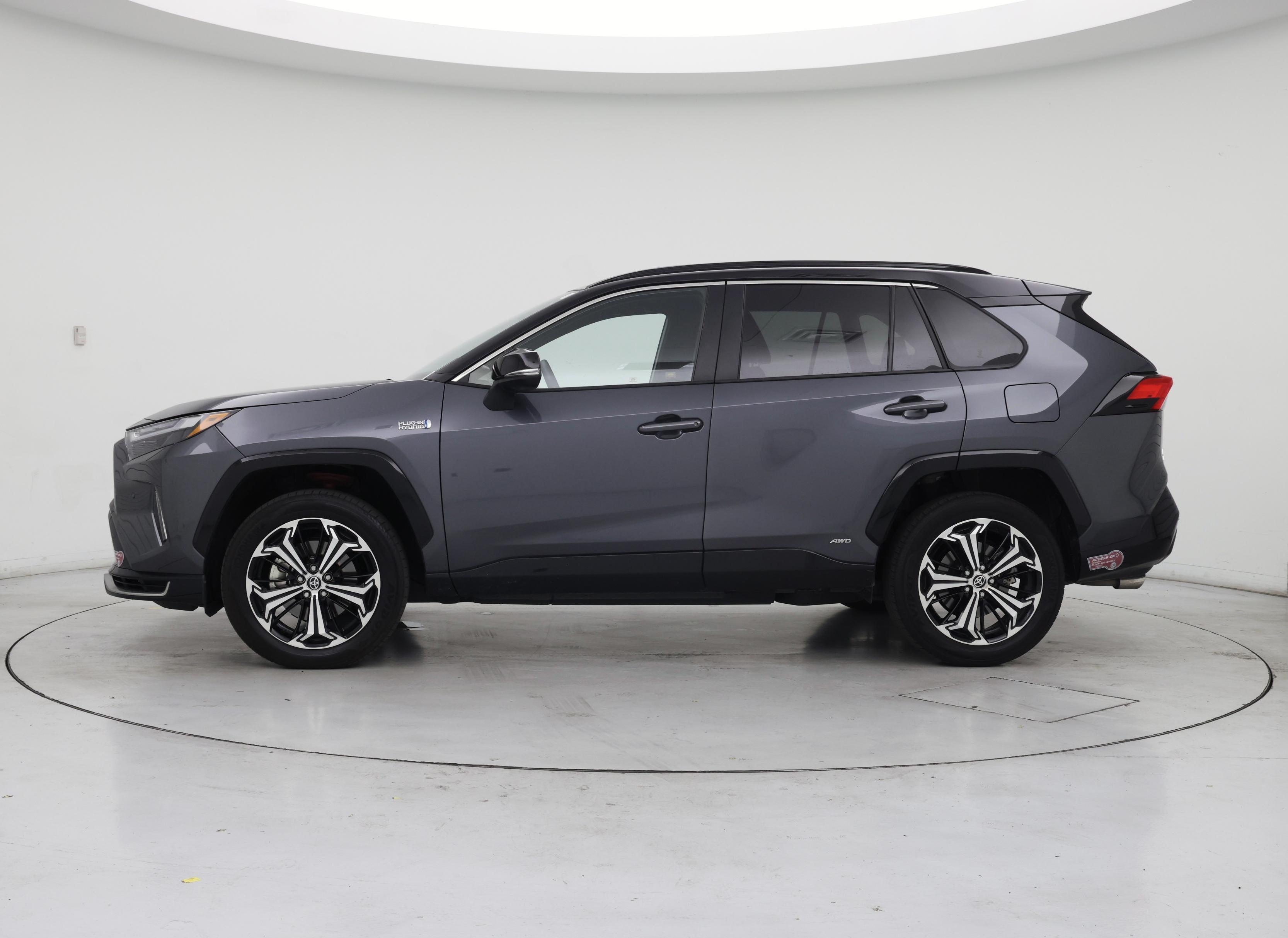 Thumbnail: 2024 Toyota RAV4 - 3