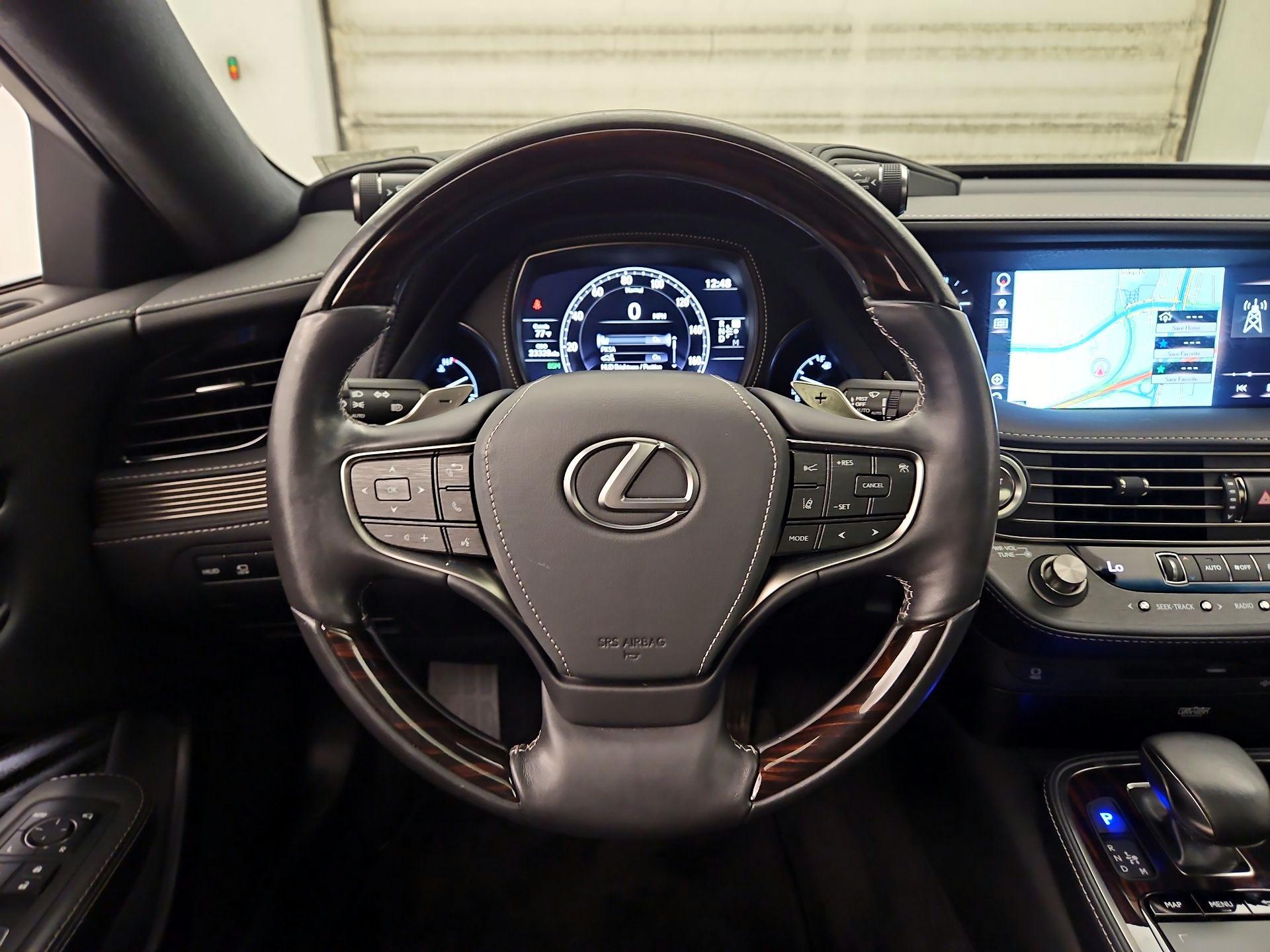 Thumbnail: 2018 Lexus LS - 10