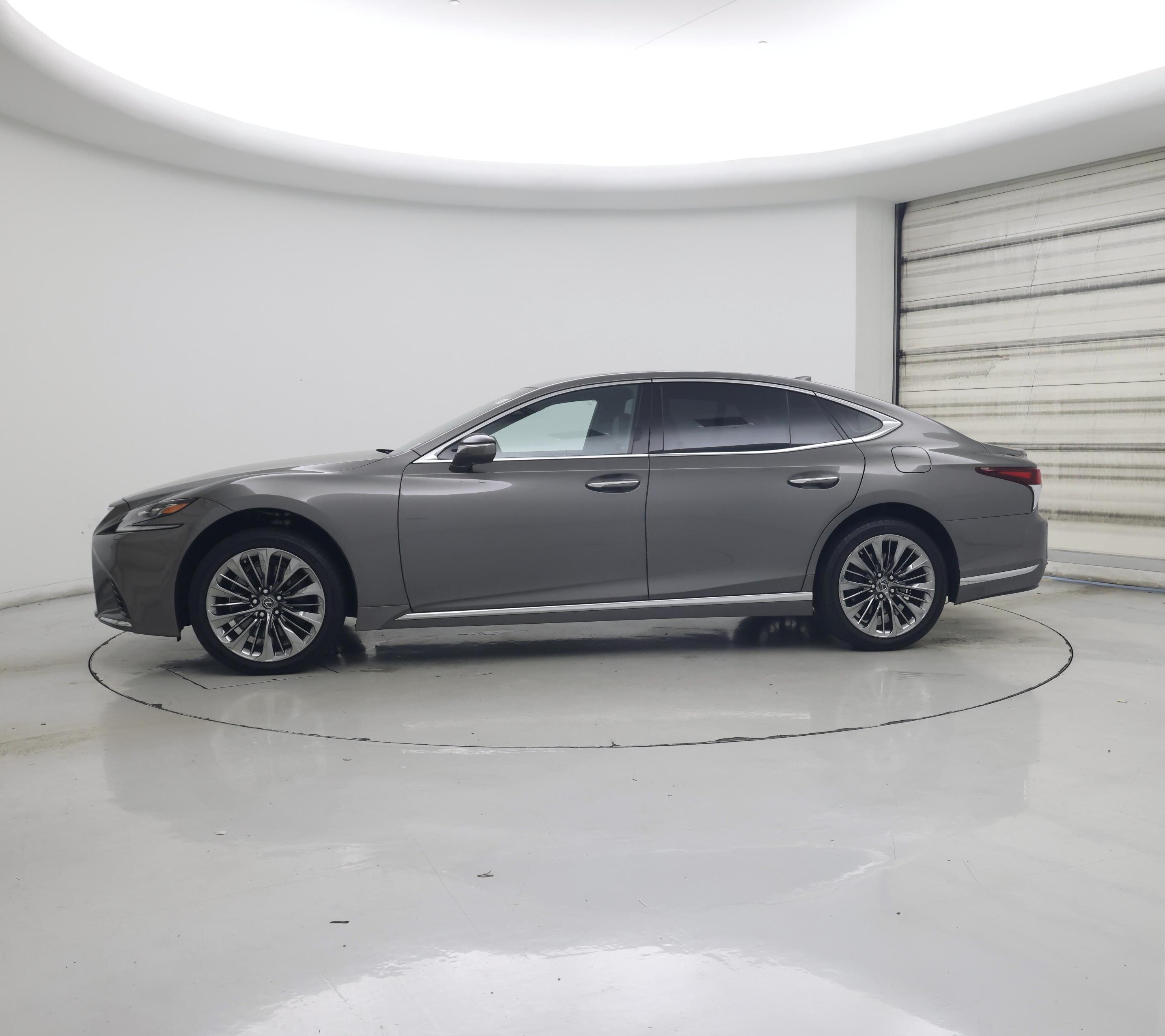 Thumbnail: 2018 Lexus LS - 3