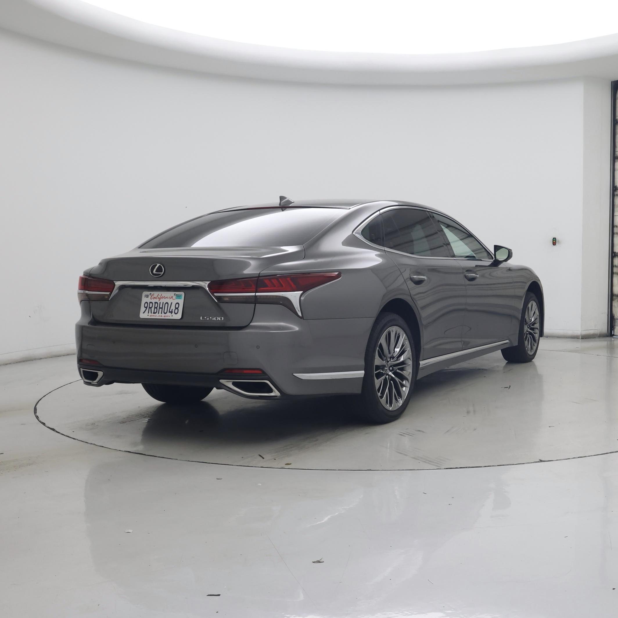 Thumbnail: 2018 Lexus LS - 8