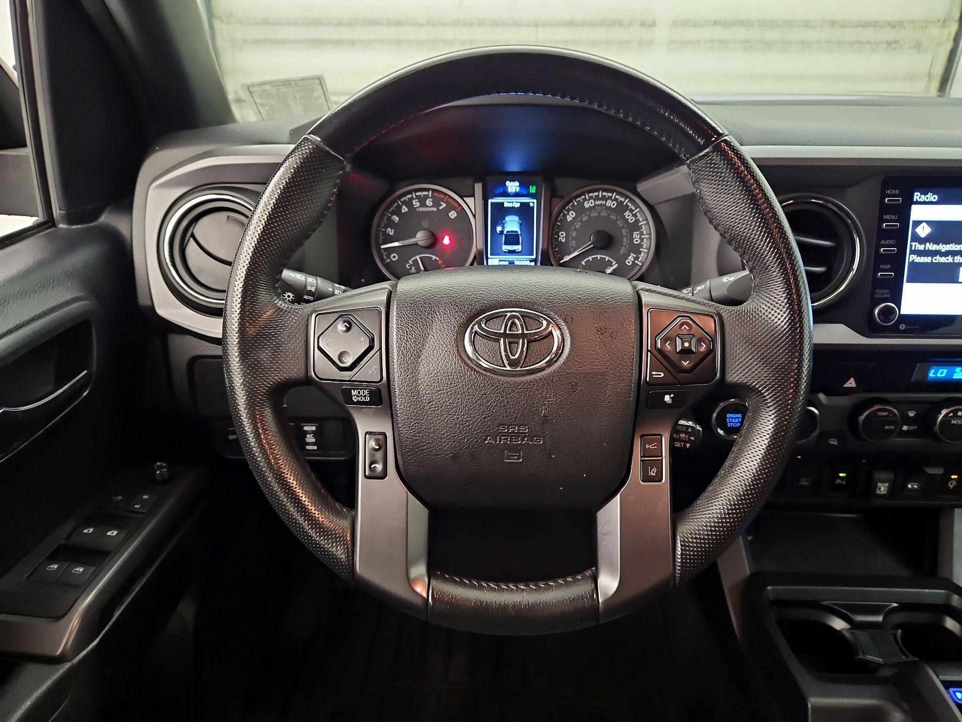 Thumbnail: 2021 Toyota Tacoma - 10