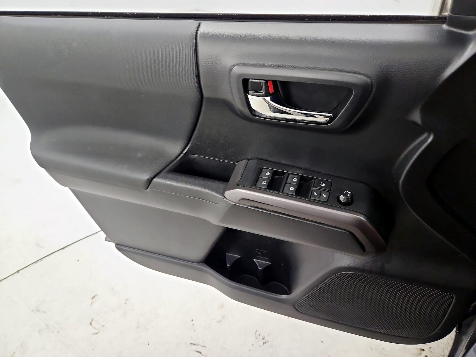 2021 Toyota Tacoma TRD Off Road - Photo 13