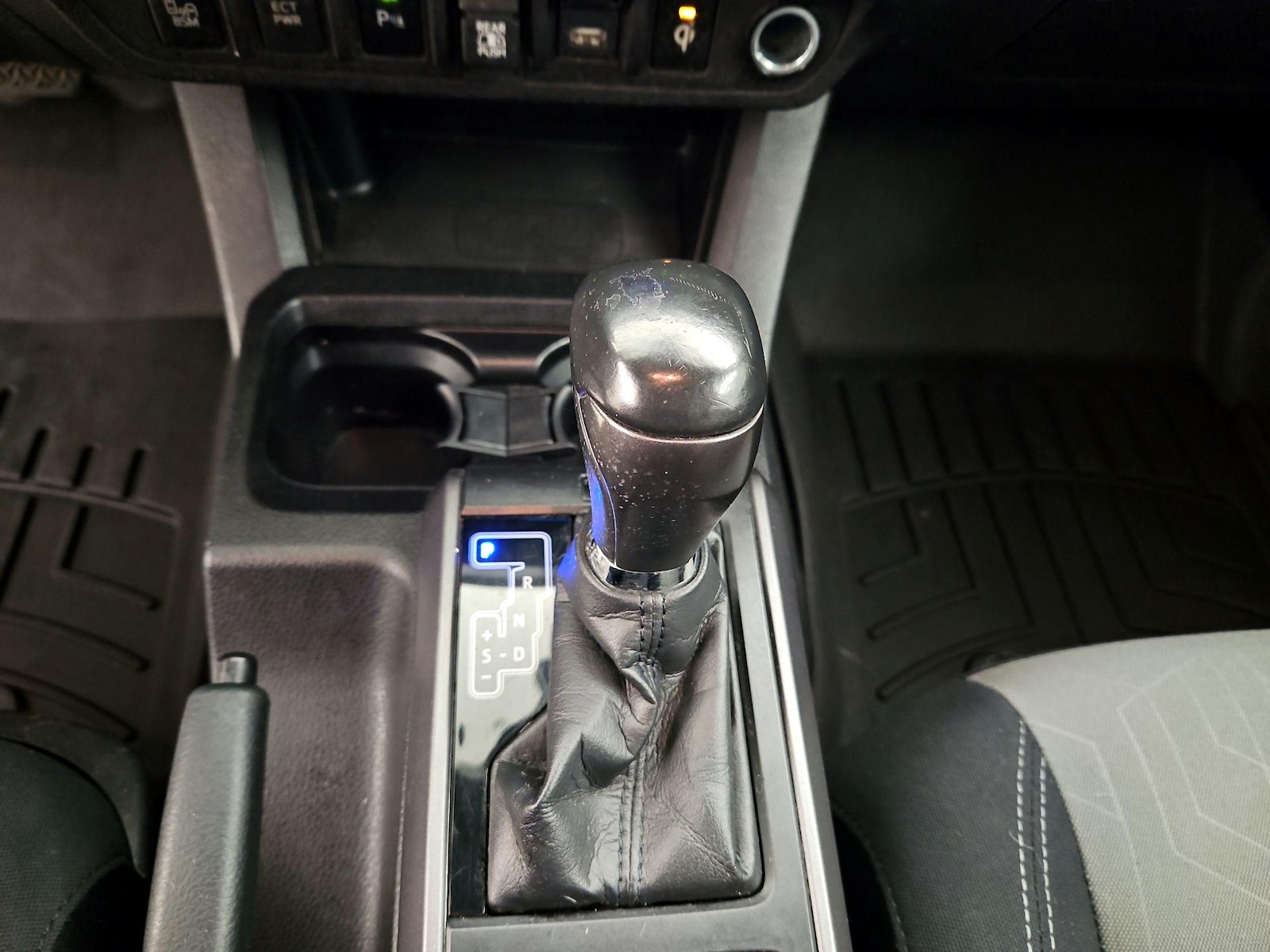 2021 Toyota Tacoma TRD Off Road - Photo 19