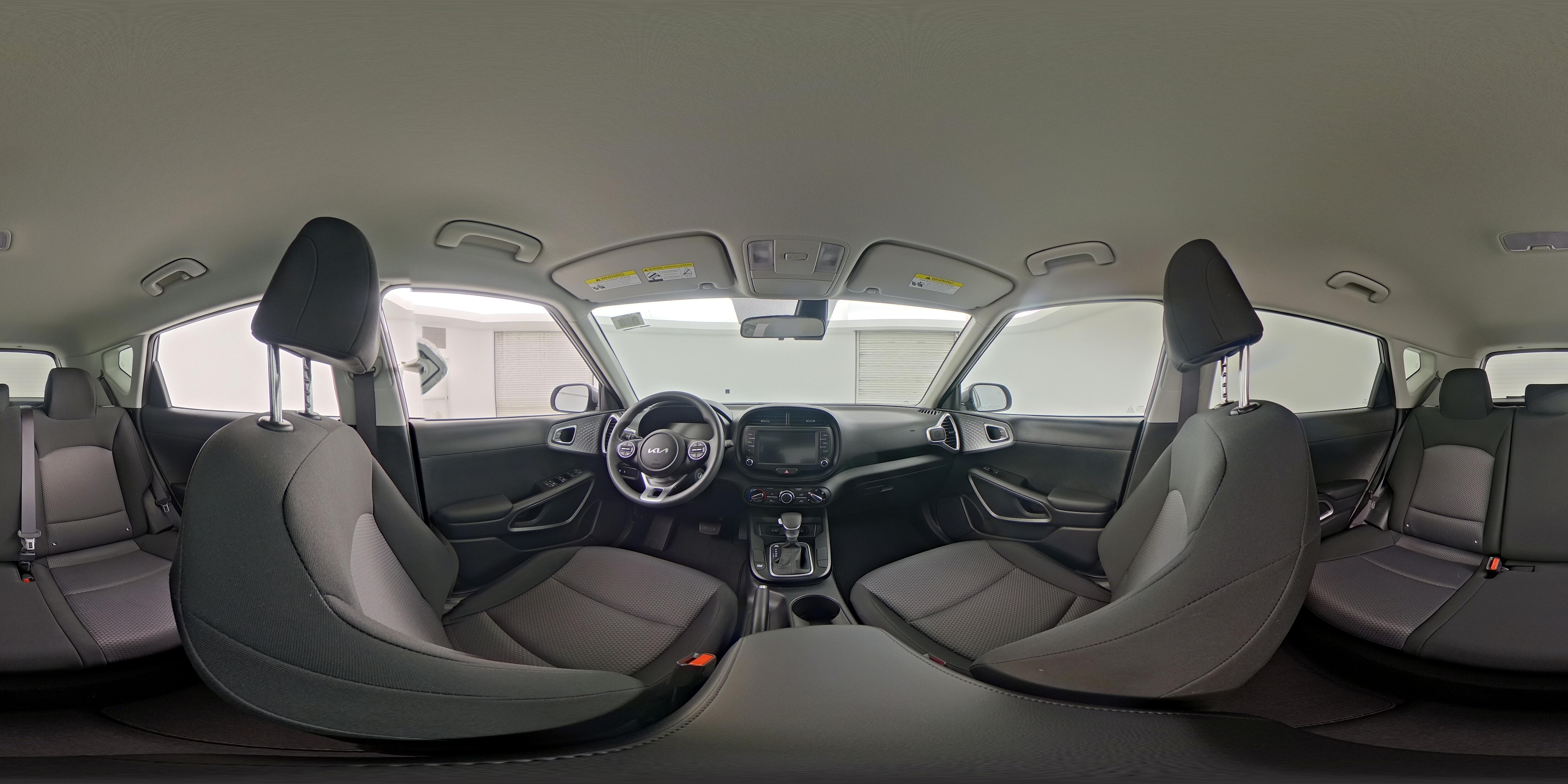 2025 Kia Soul LX - Photo 24