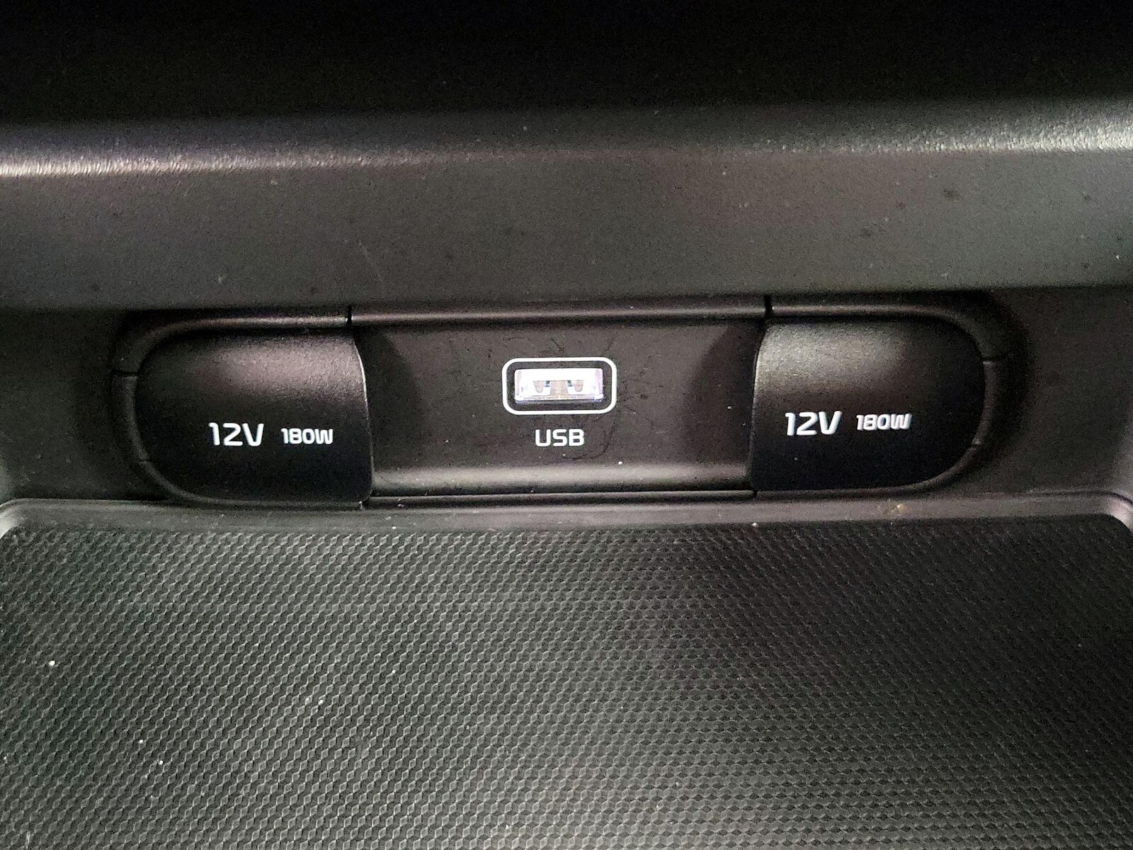 2025 Kia Soul LX - Photo 19