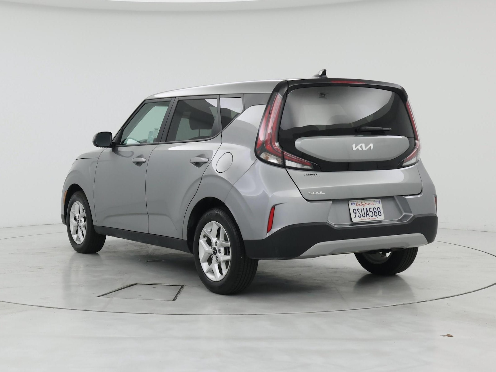2025 Kia Soul LX - Photo 3