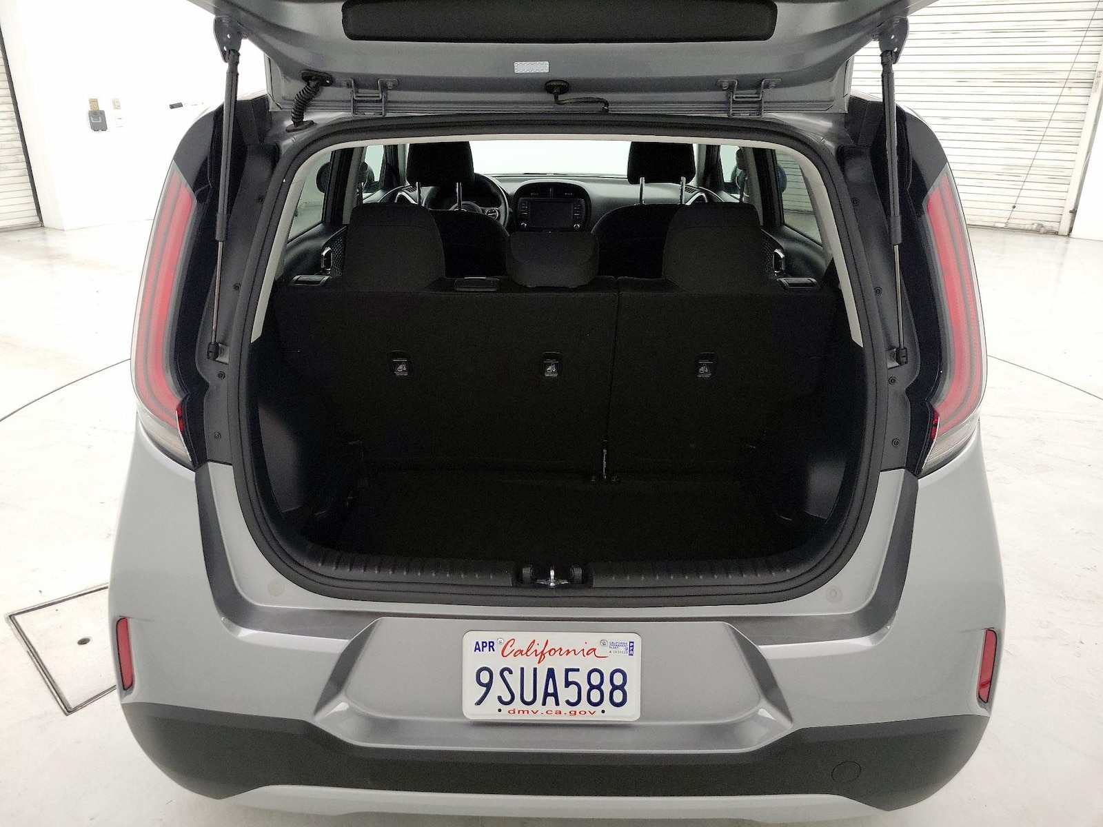 2025 Kia Soul LX - Photo 21