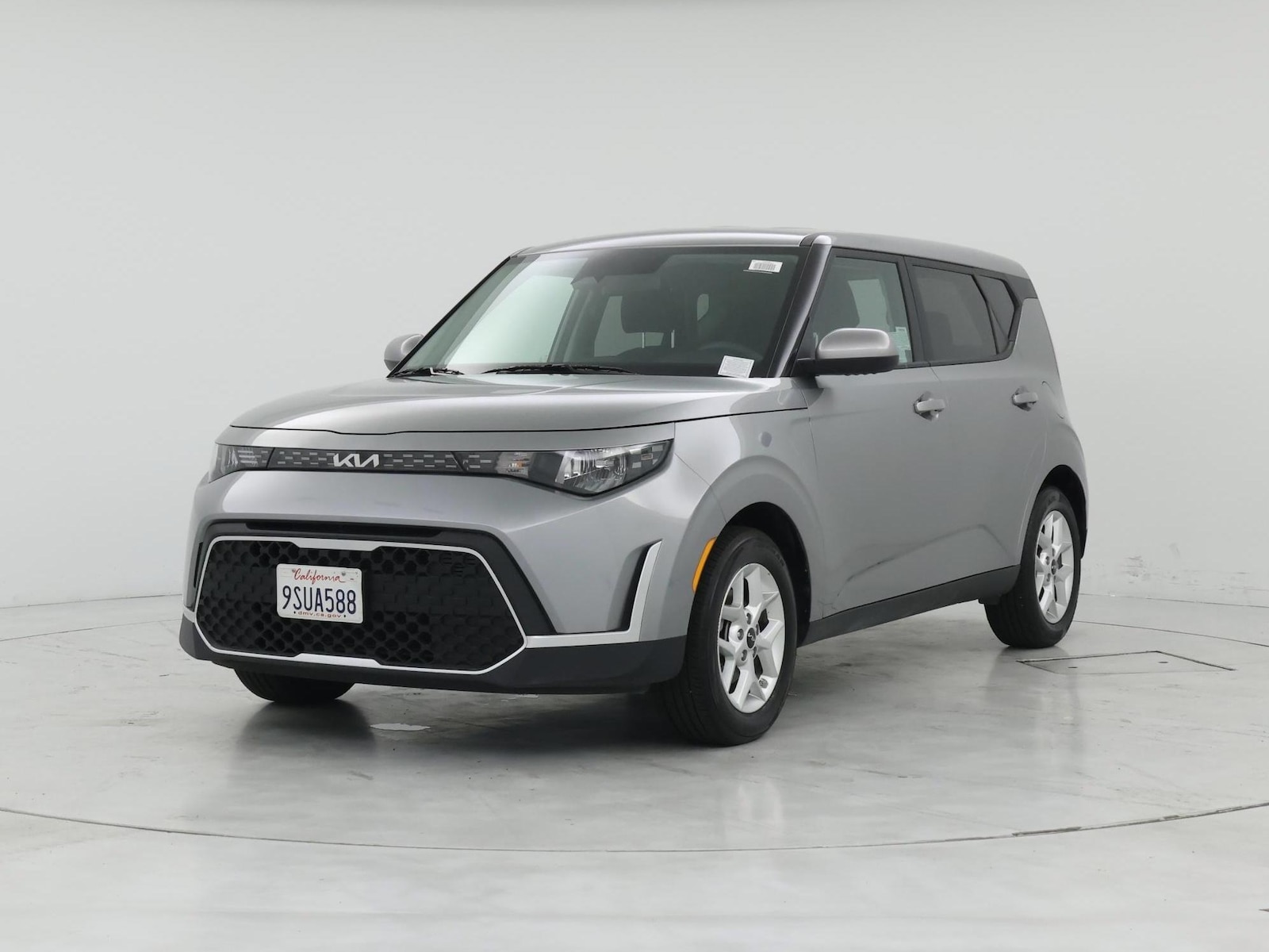 2025 Kia Soul LX - Photo 5