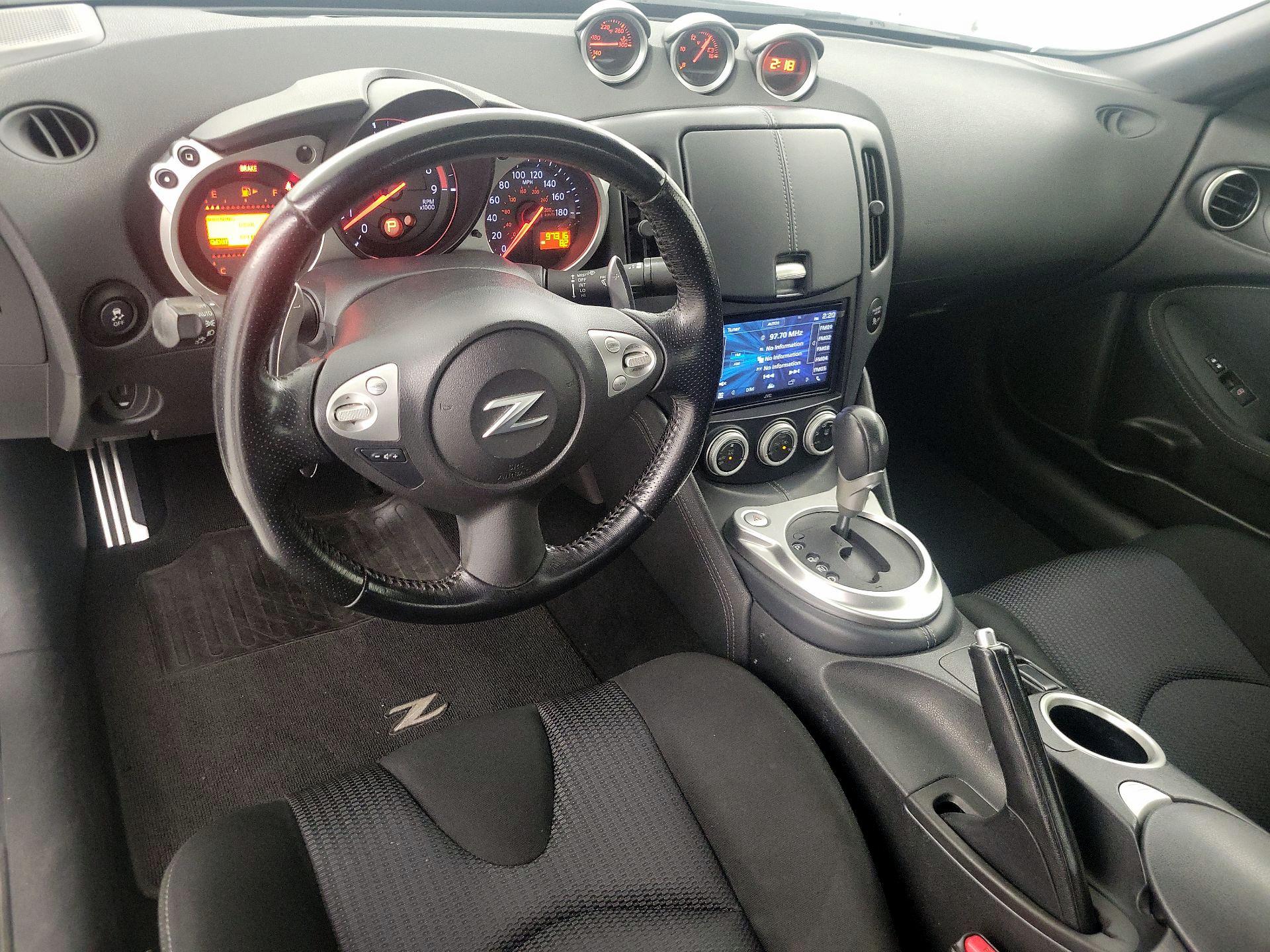 Thumbnail: 2014 Nissan Z - 9