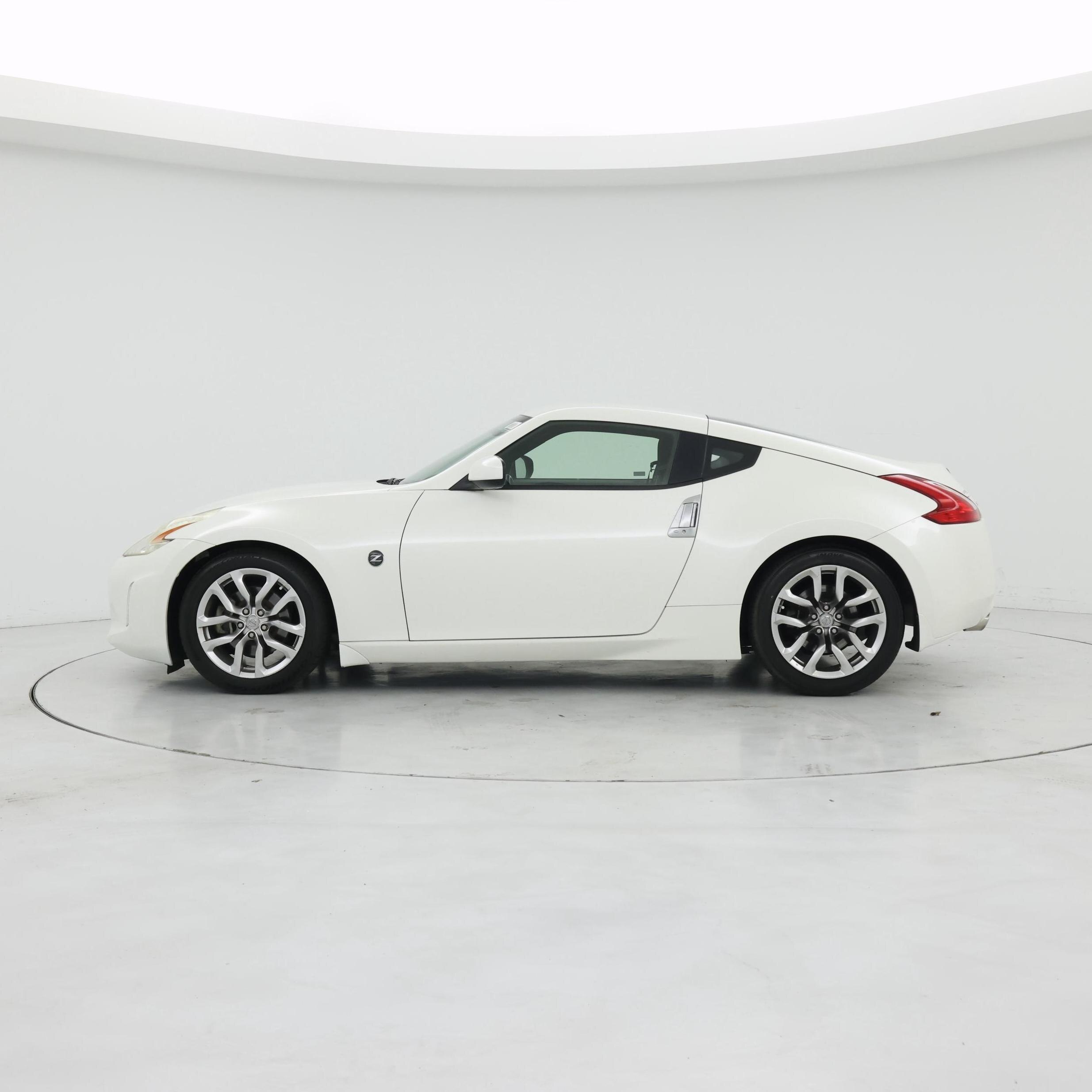 Thumbnail: 2014 Nissan Z - 3