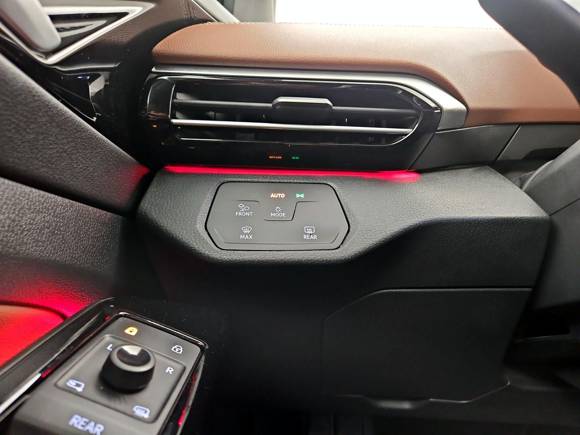 Thumbnail: 2021 Volkswagen ID.4 - 13