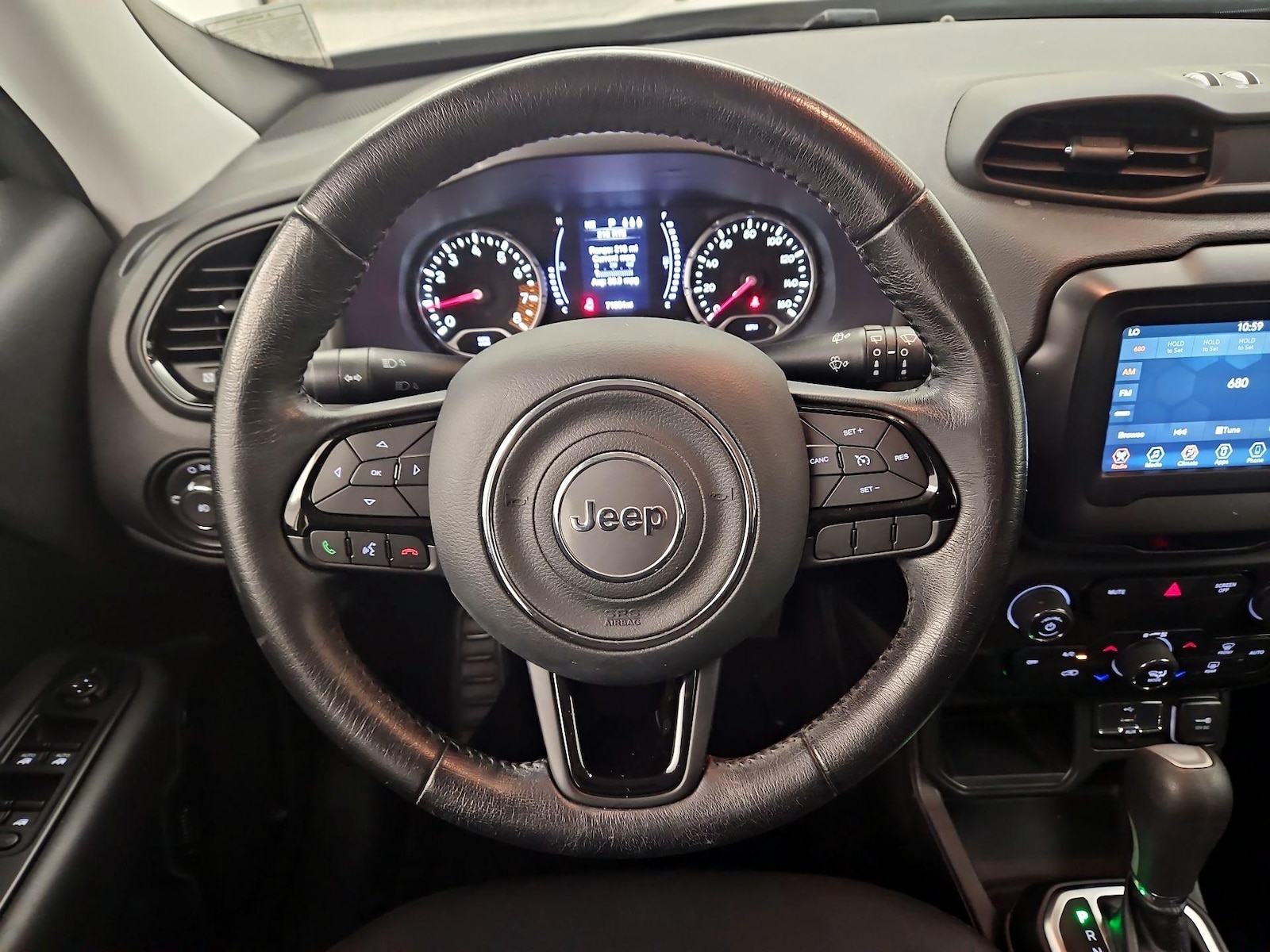 2019 Jeep Renegade Altitude Package - Photo 11