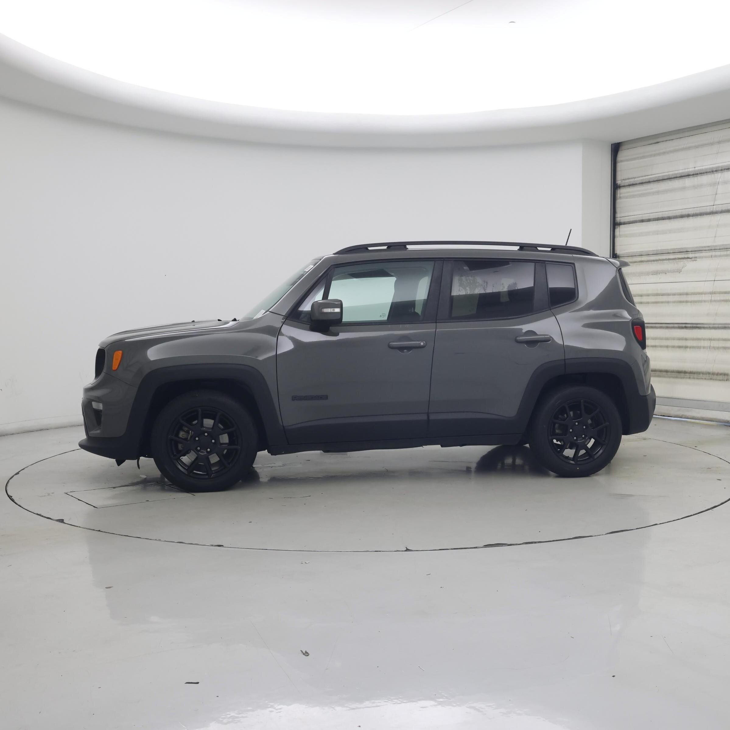 Thumbnail: 2019 Jeep Renegade - 3