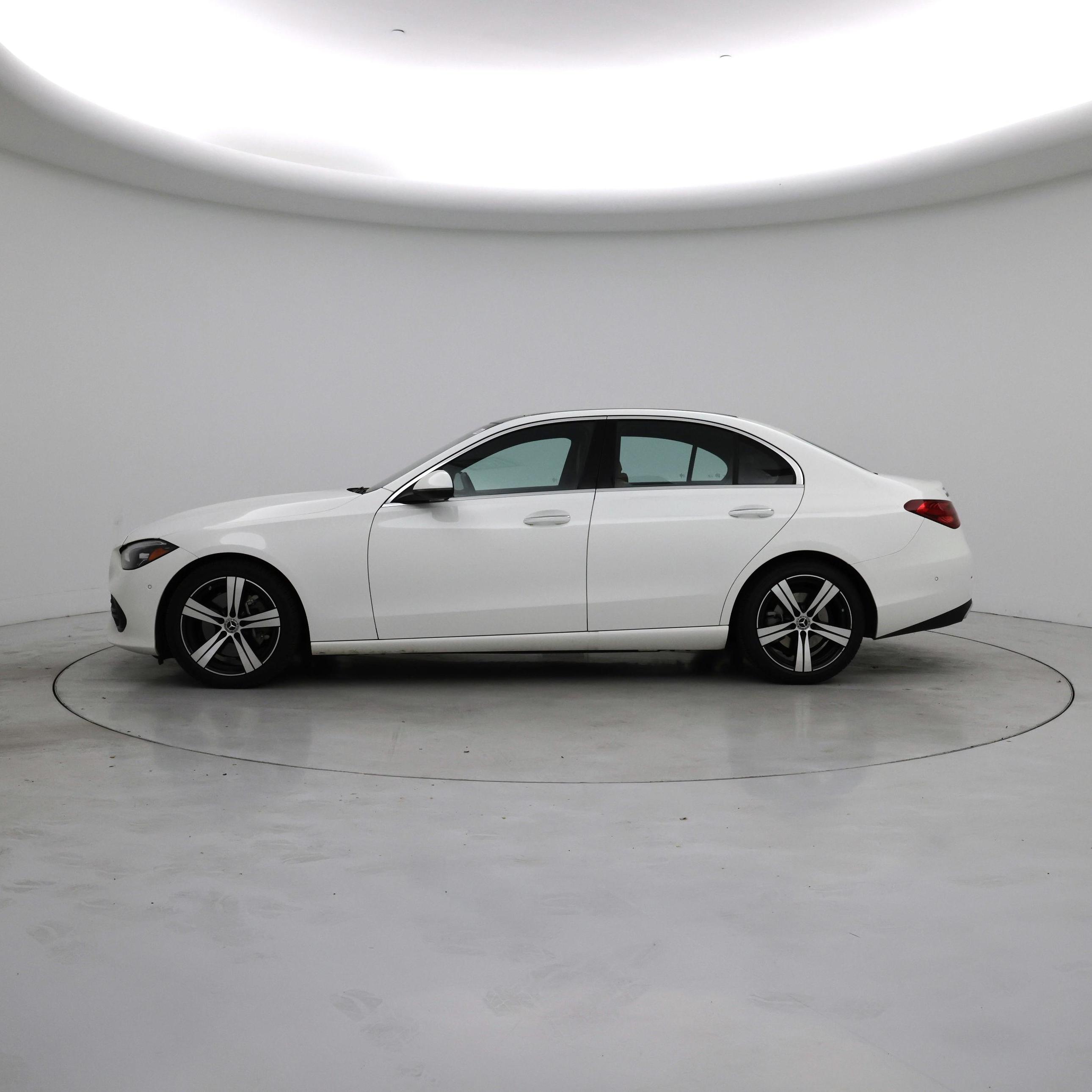 Thumbnail: 2025 Mercedes-Benz C-Class - 3