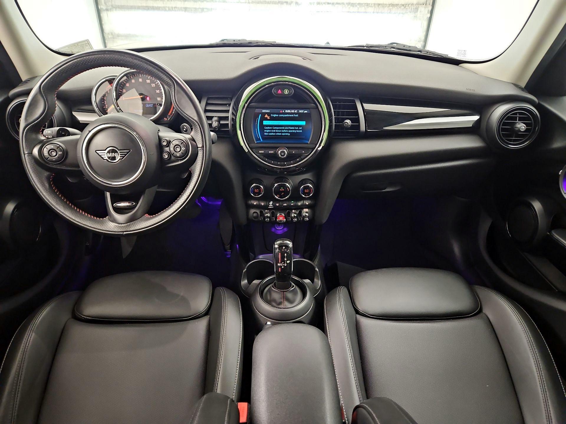 Thumbnail: 2020 MINI Cooper Hardtop - 9
