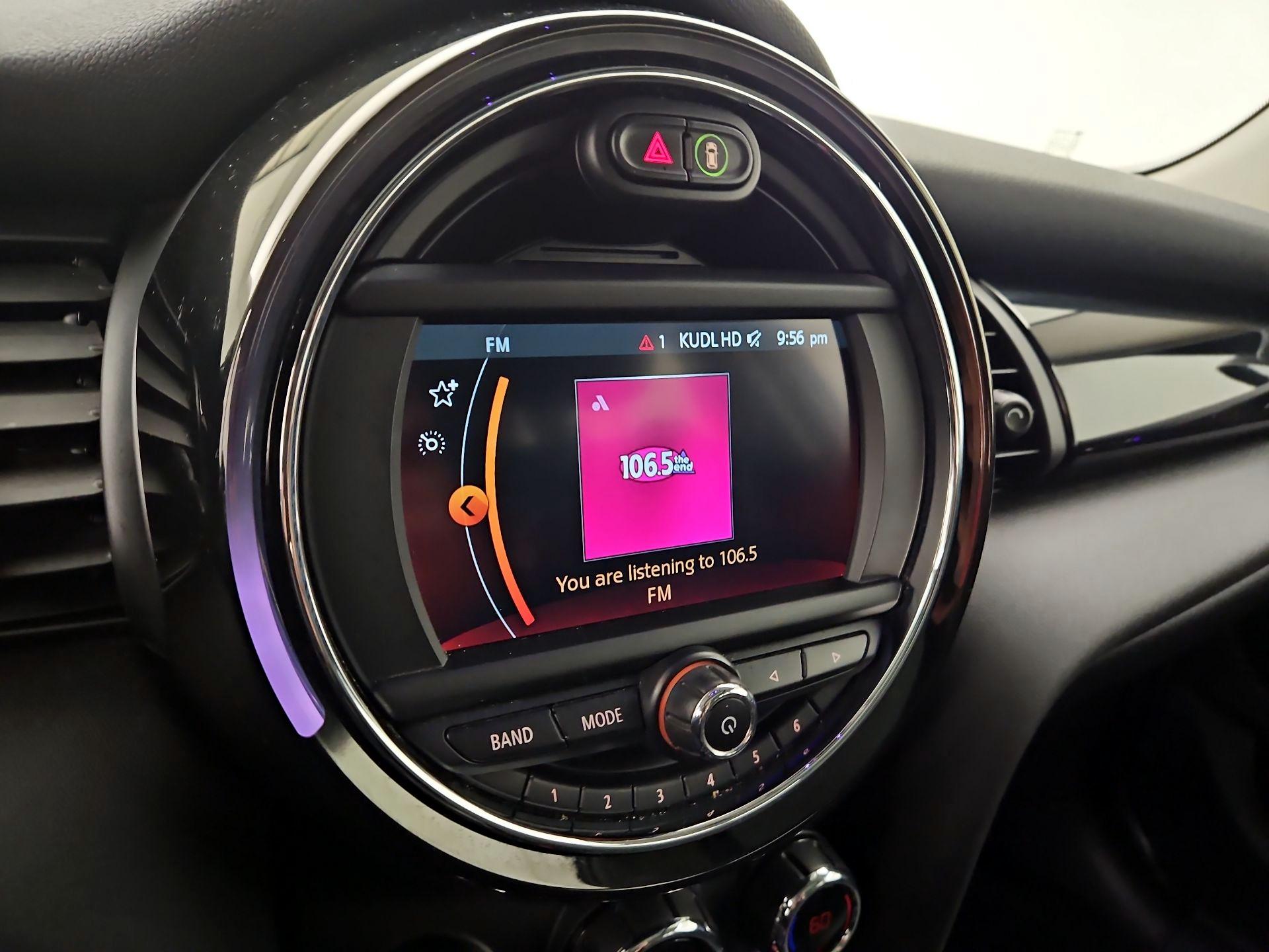 Thumbnail: 2020 MINI Cooper Hardtop - 14