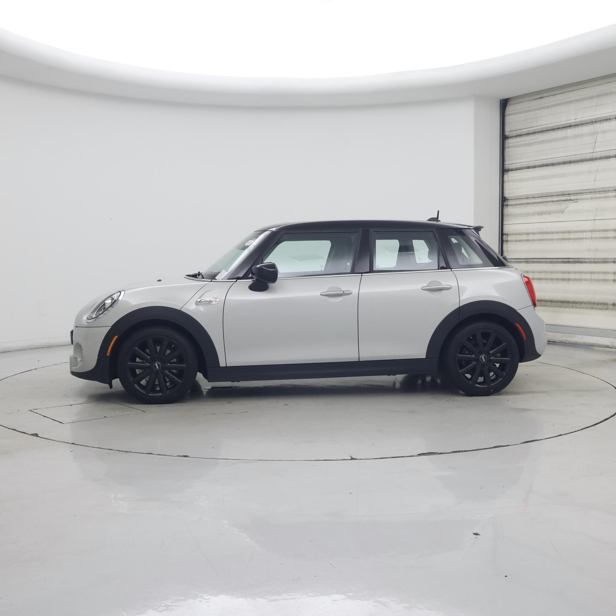 Thumbnail: 2020 MINI Cooper Hardtop - 3