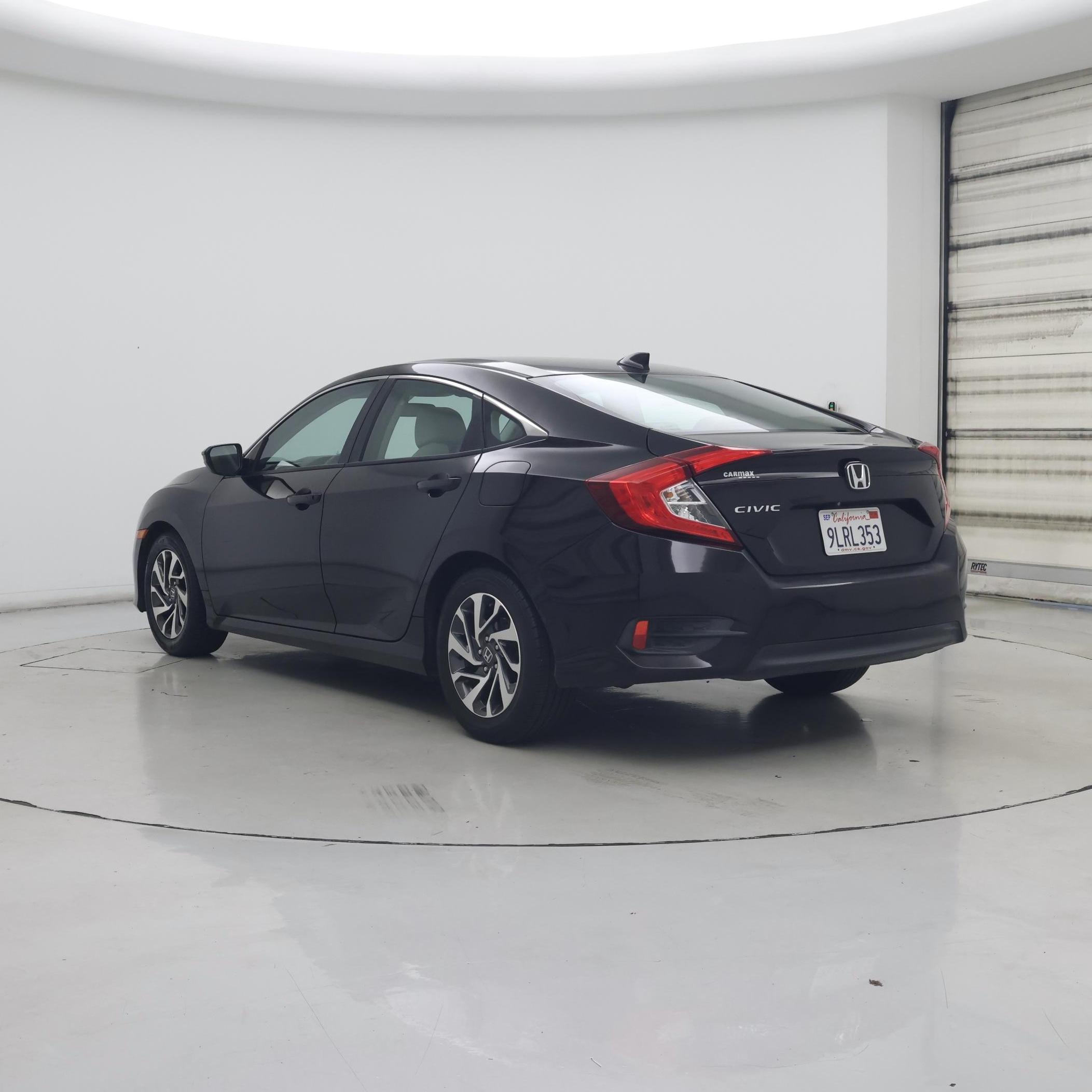 Thumbnail: 2017 Honda Civic - 2