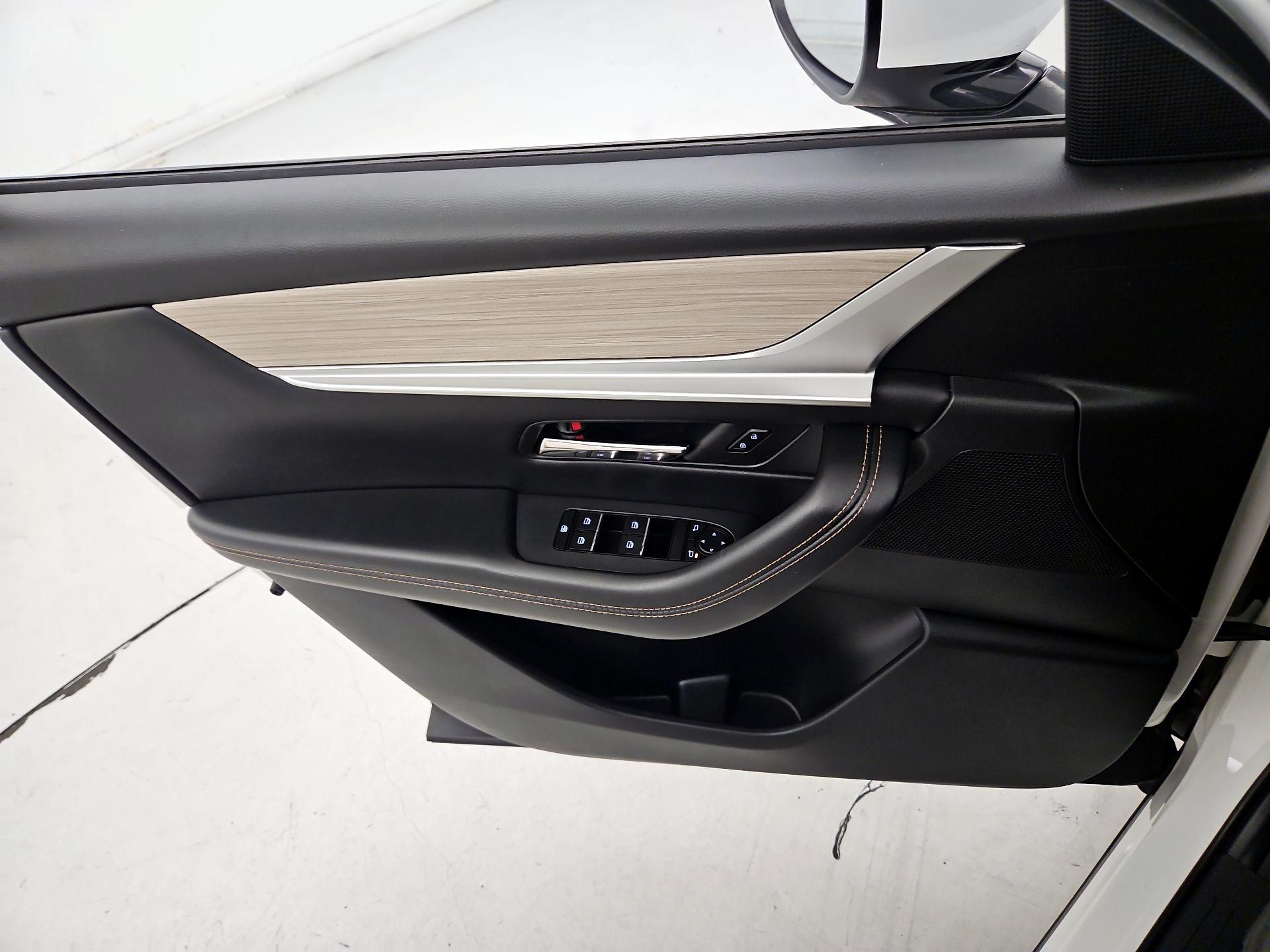 Thumbnail: 2024 Mazda CX-90 - 12