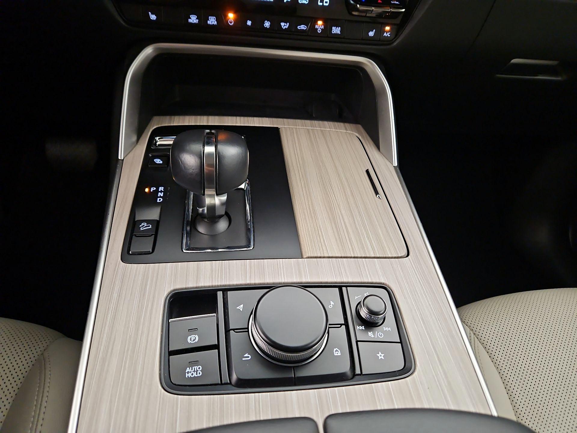 Thumbnail: 2024 Mazda CX-90 - 17