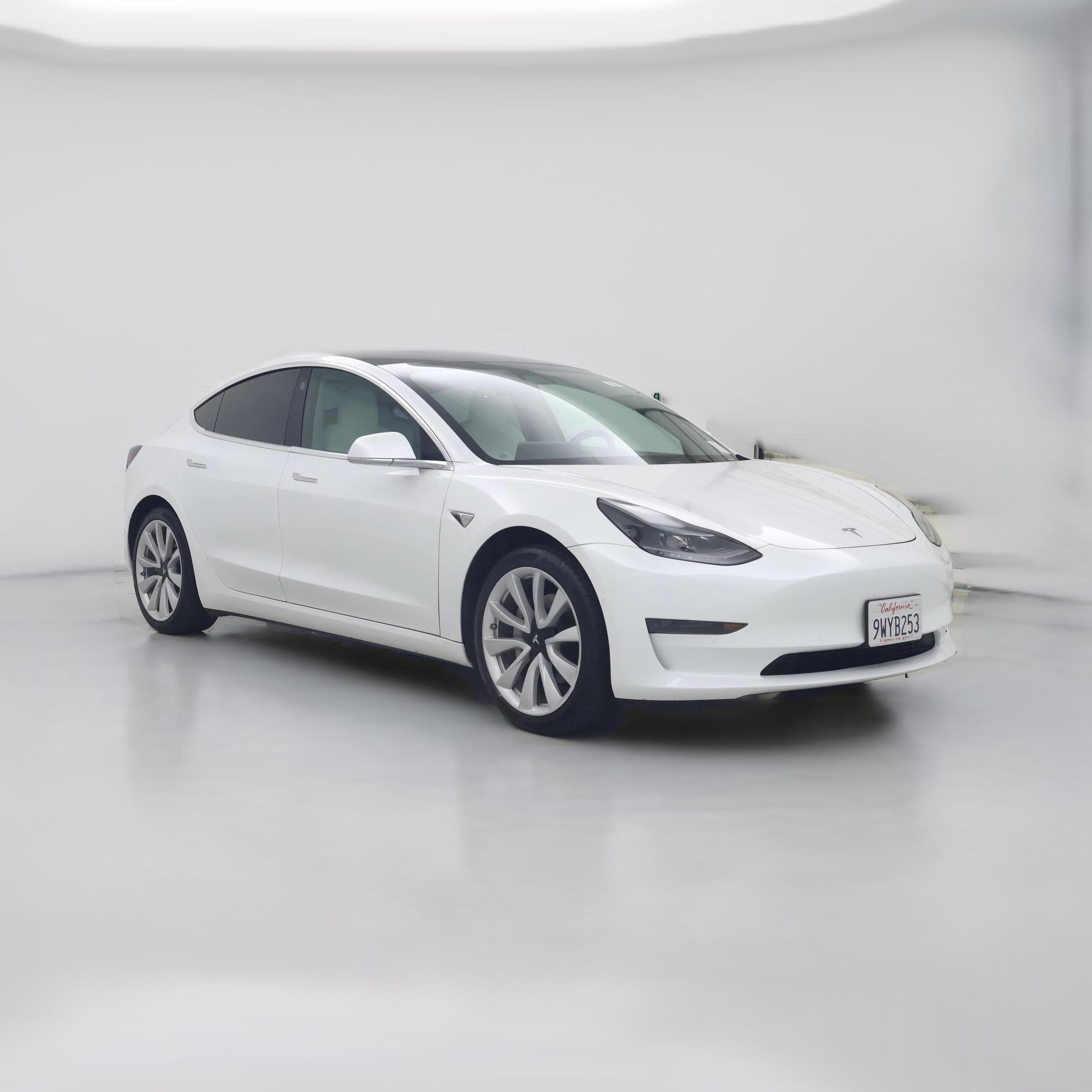 Thumbnail: 2020 Tesla Model 3 - 1
