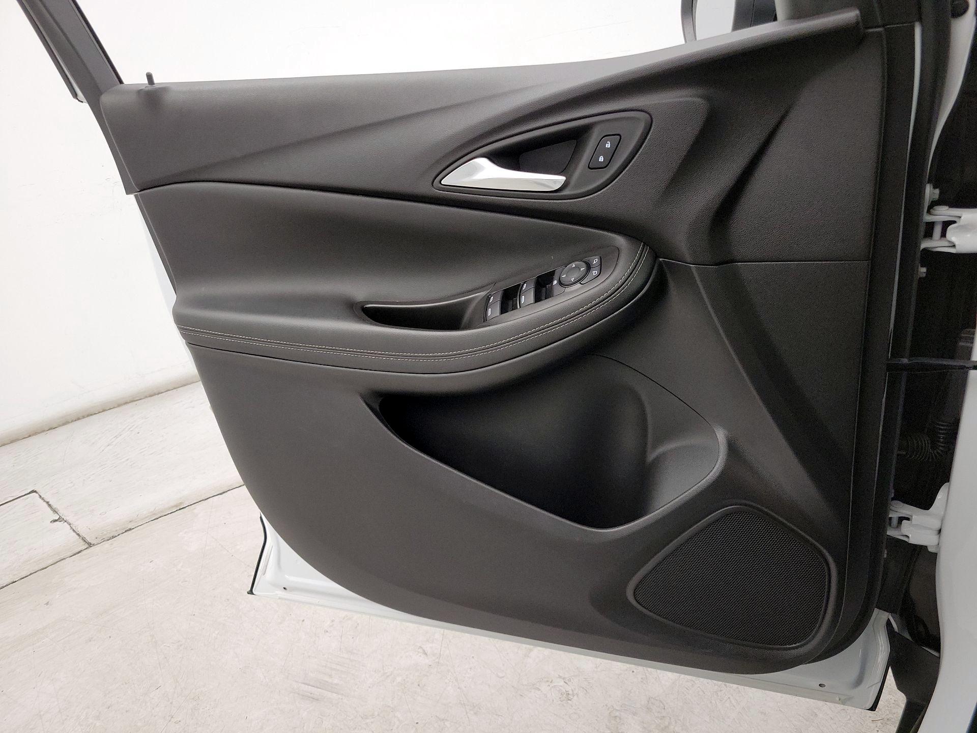 Thumbnail: 2025 Buick Encore GX - 12