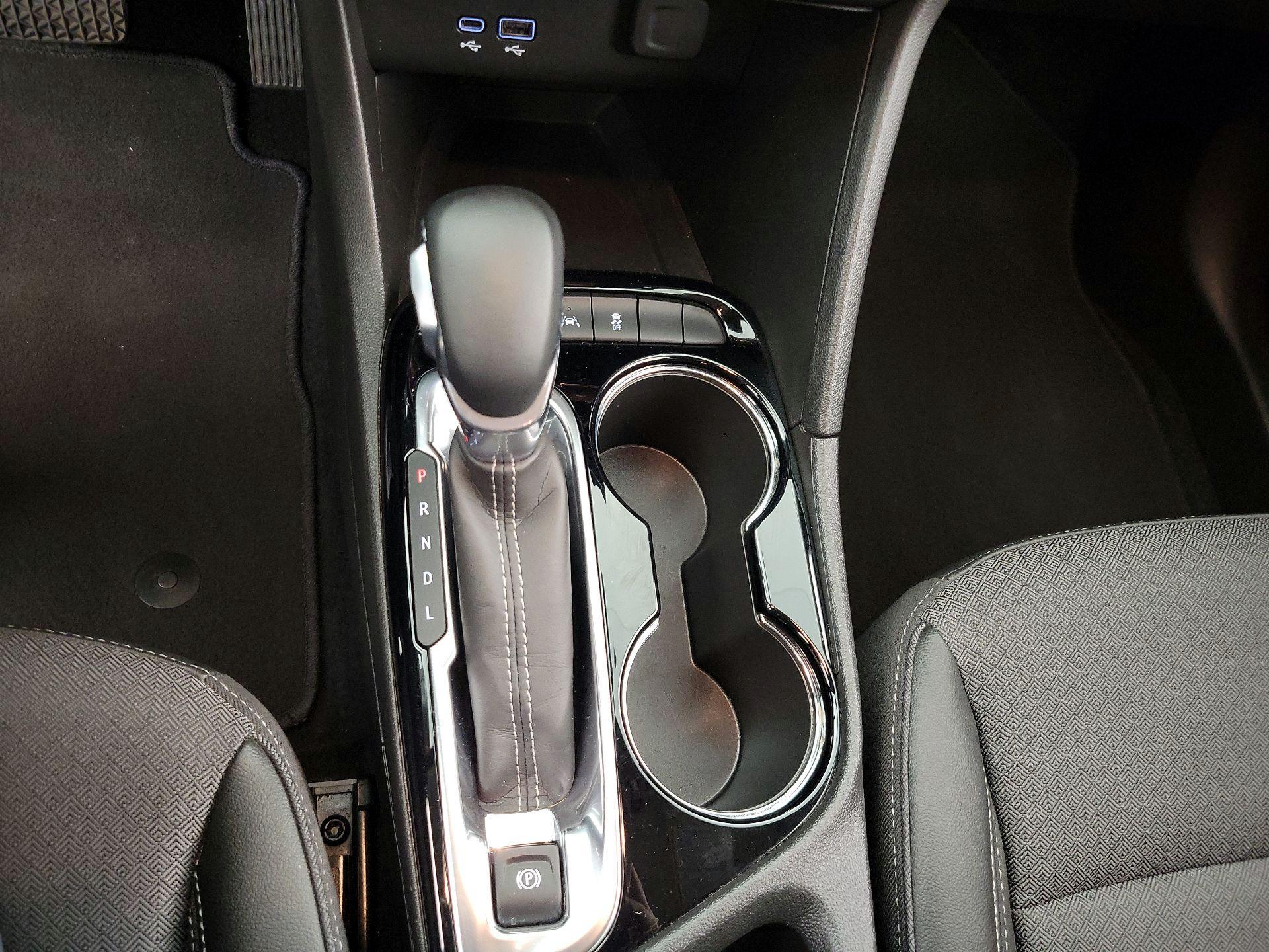 Thumbnail: 2025 Buick Encore GX - 17