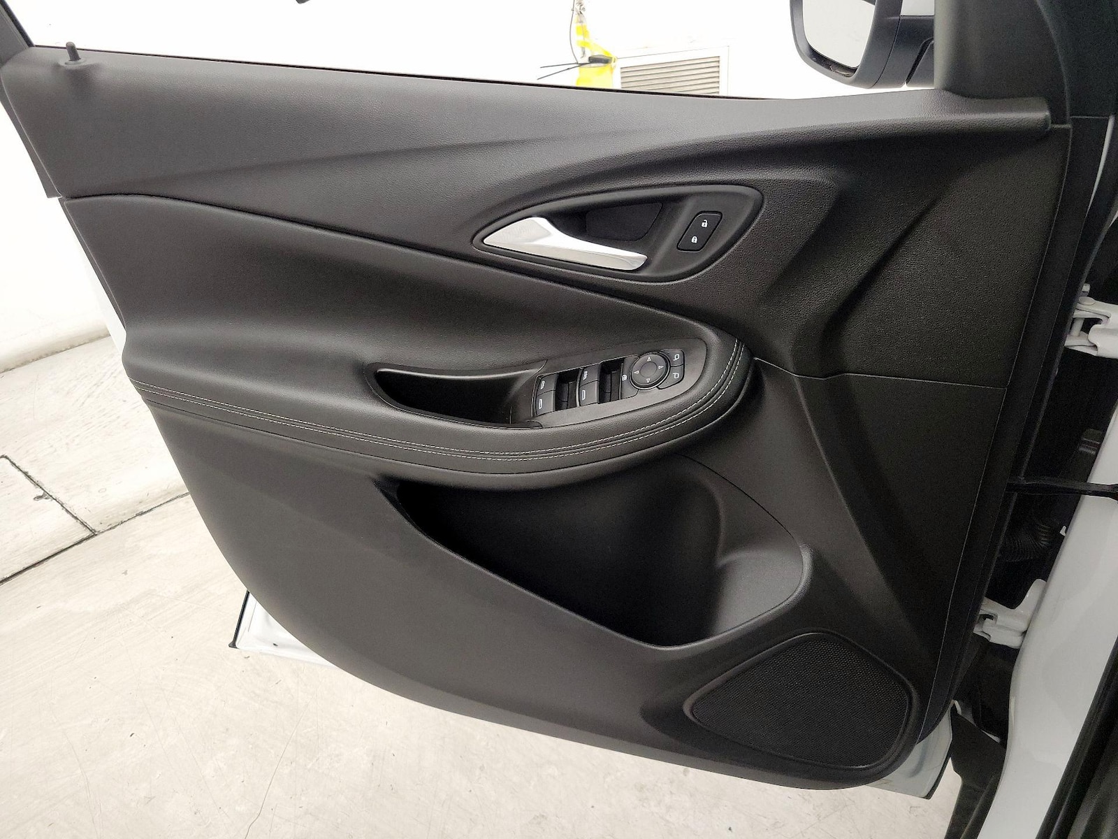 2025 Buick Encore GX Preferred - Photo 13