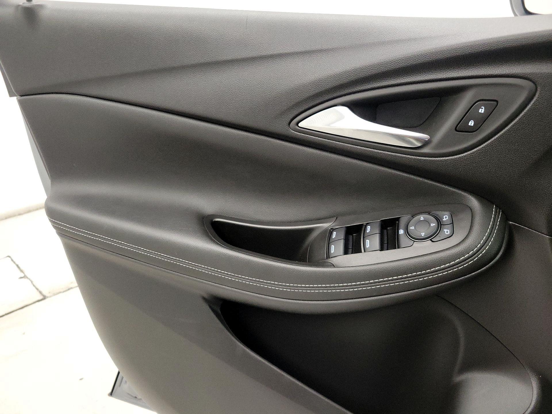 Thumbnail: 2025 Buick Encore GX - 12