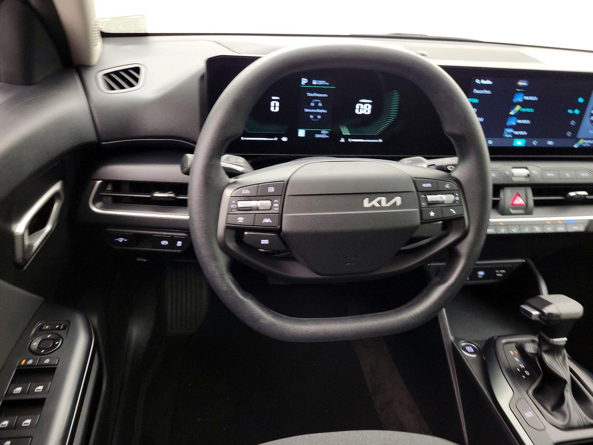 Thumbnail: 2025 Kia K4 - 10