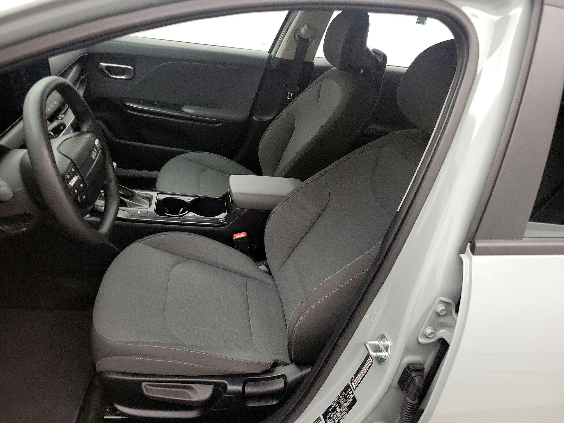 Thumbnail: 2025 Kia K4 - 11
