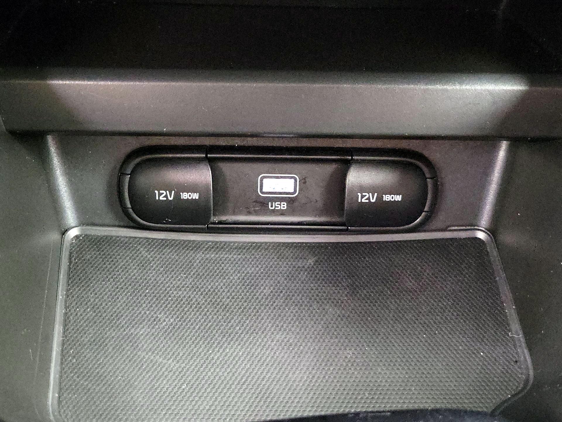 Thumbnail: 2025 Kia Soul - 18