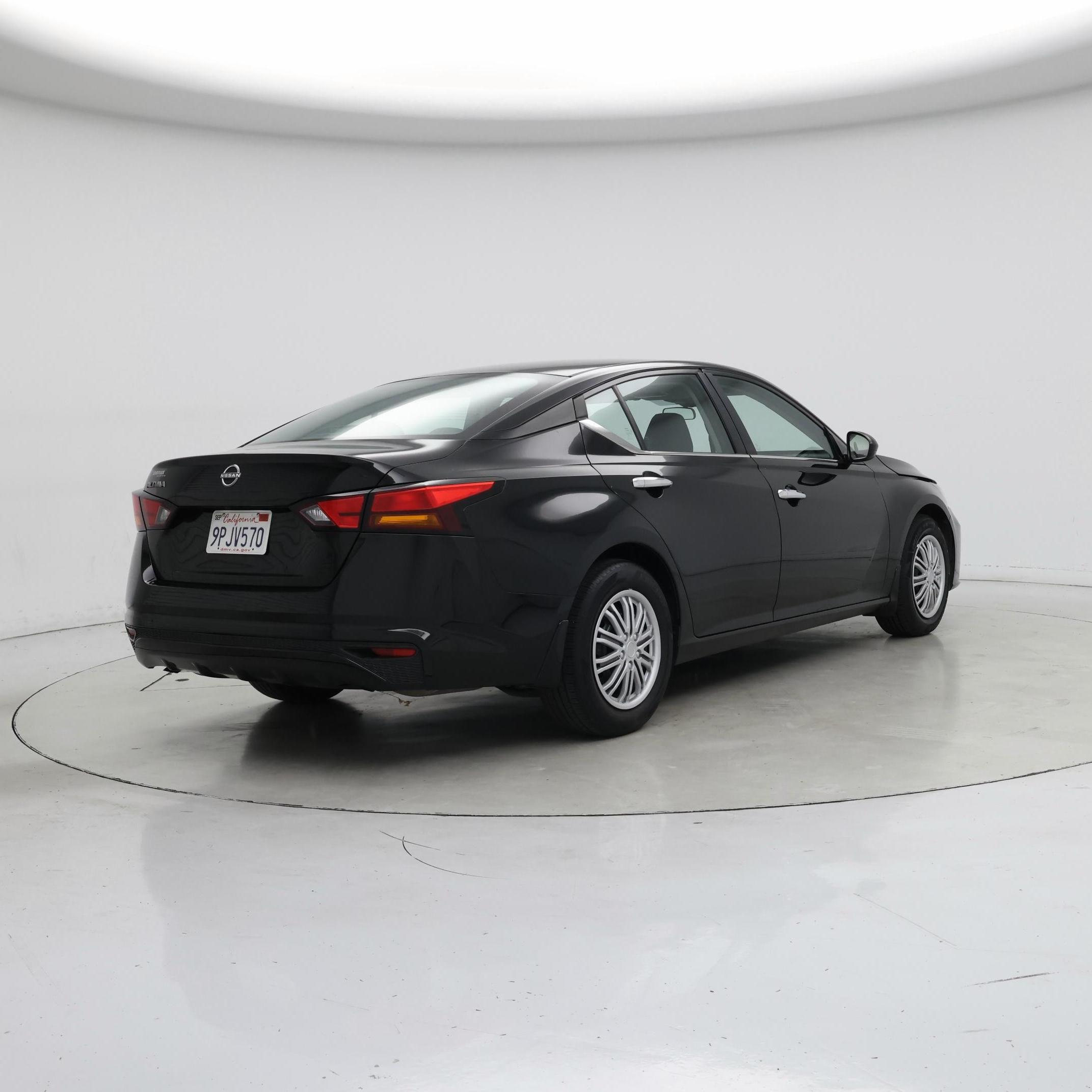 Thumbnail: 2024 Nissan Altima - 8