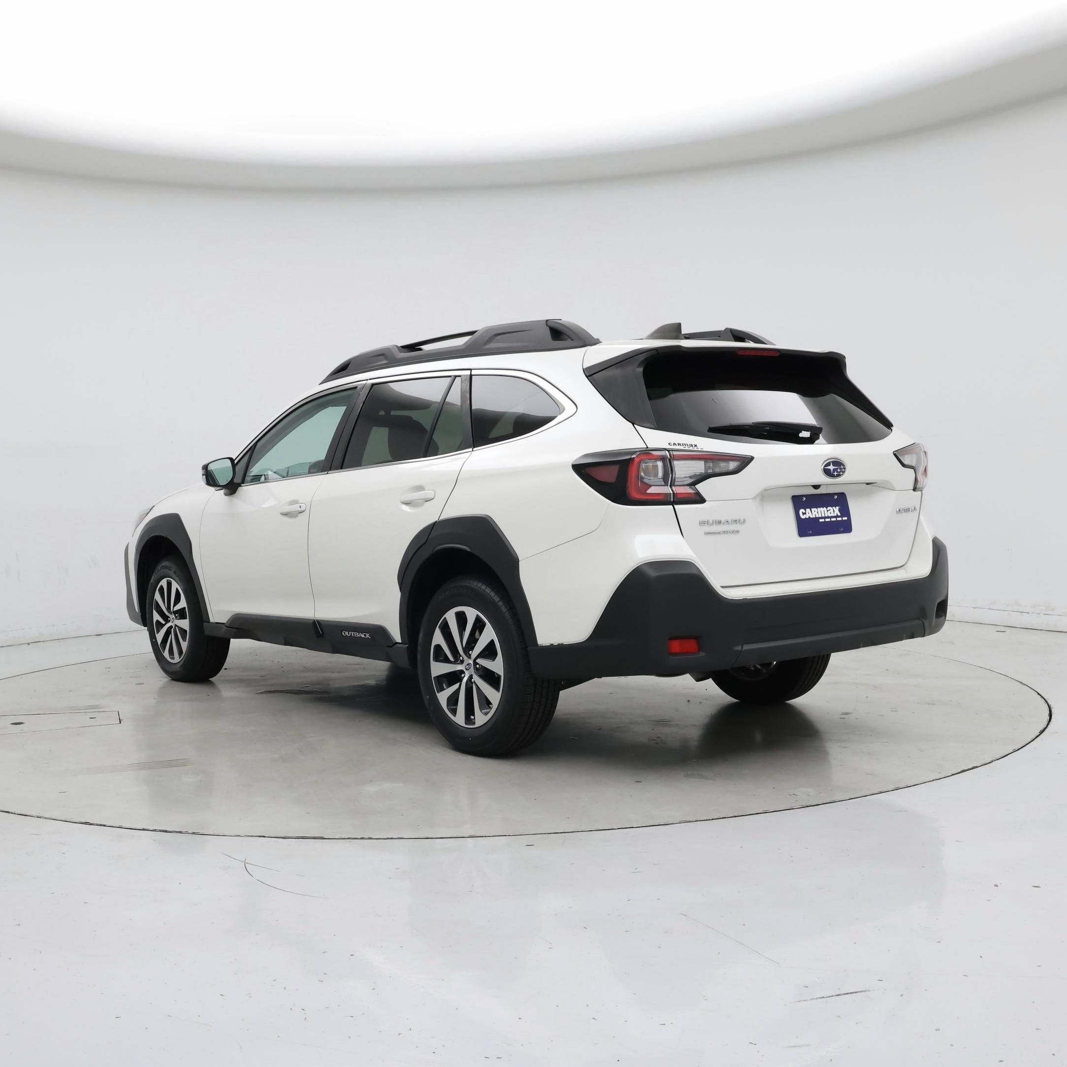 Thumbnail: 2023 Subaru Outback - 2