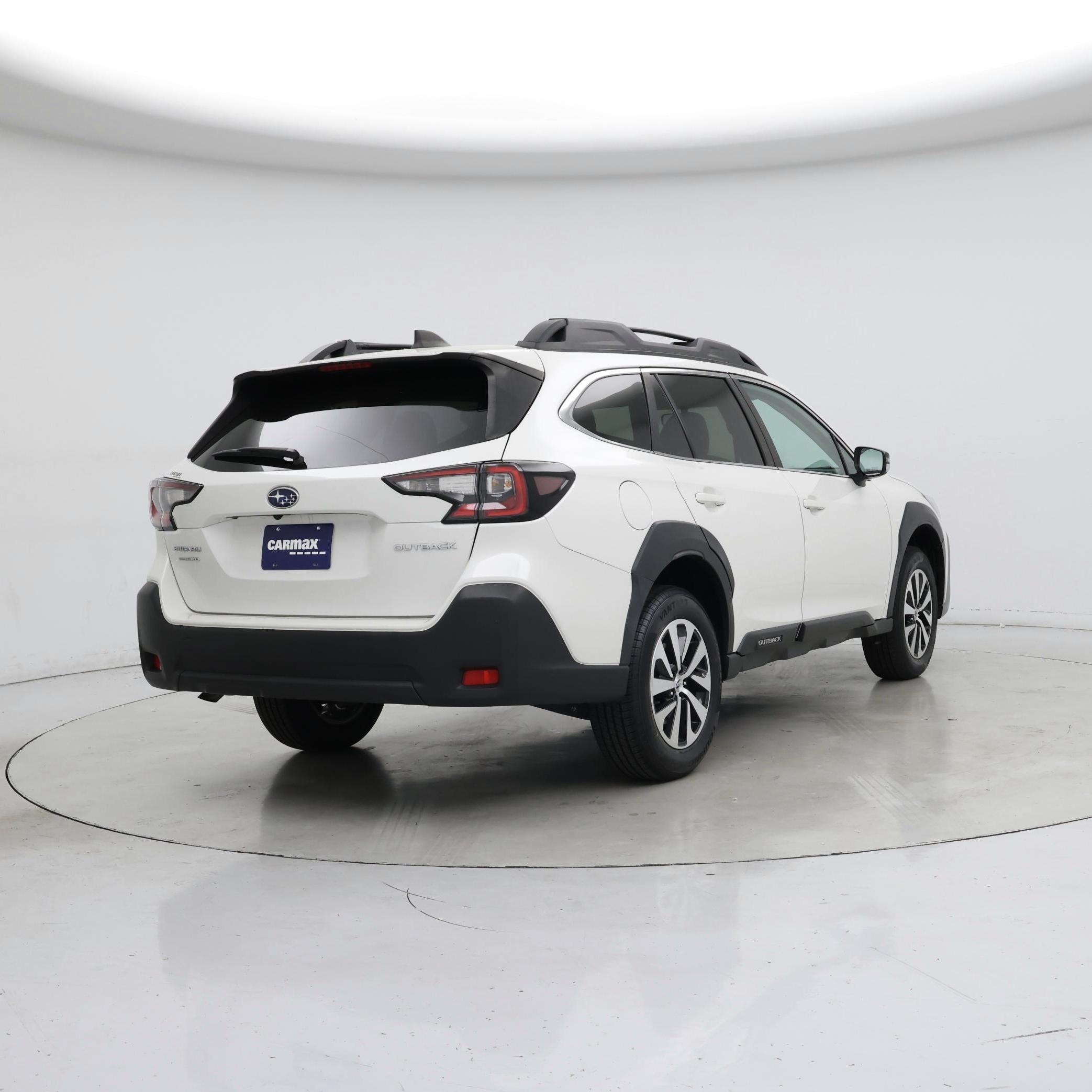Thumbnail: 2023 Subaru Outback - 8