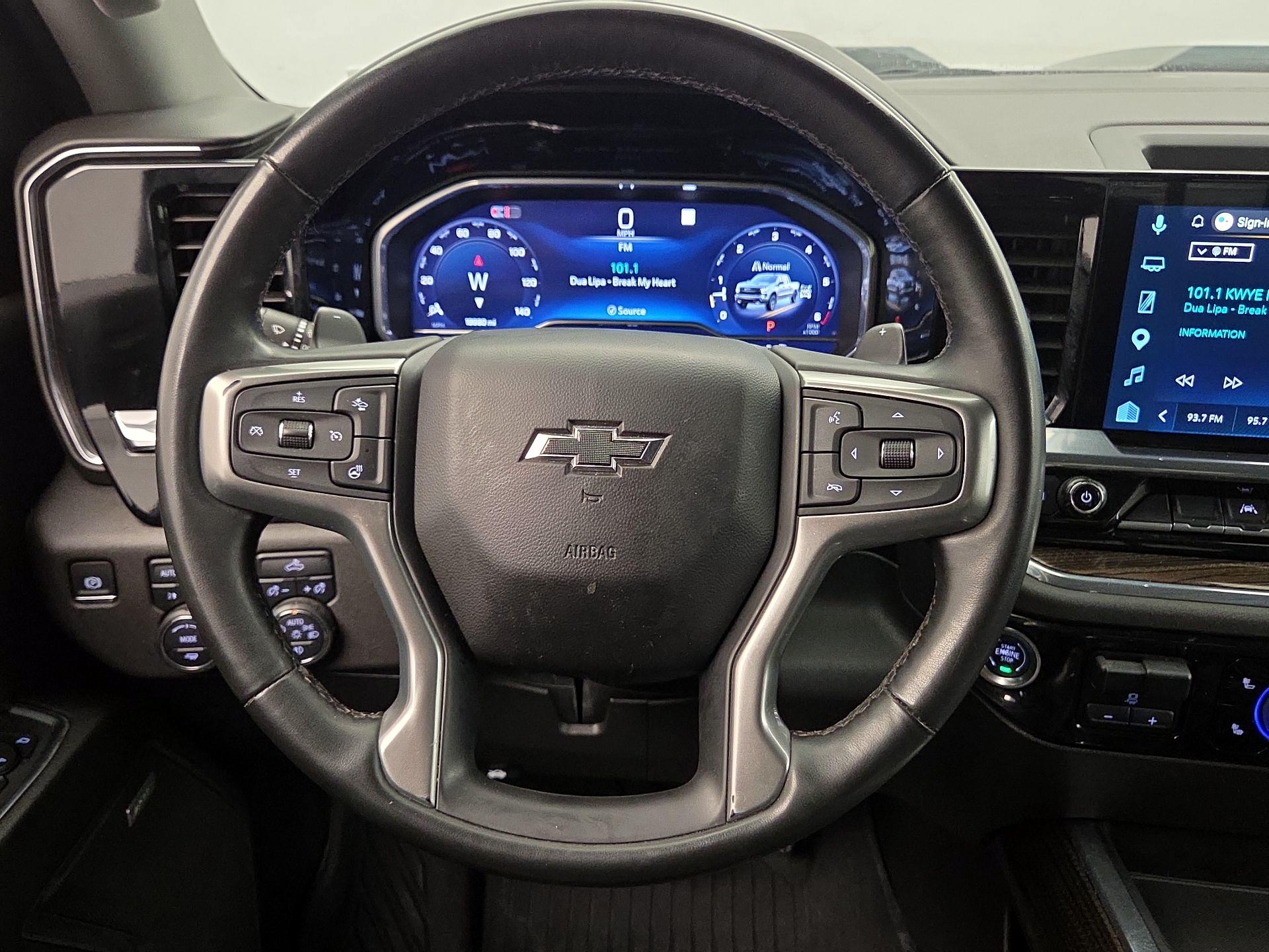 Thumbnail: 2025 Chevrolet Silverado 1500 - 10